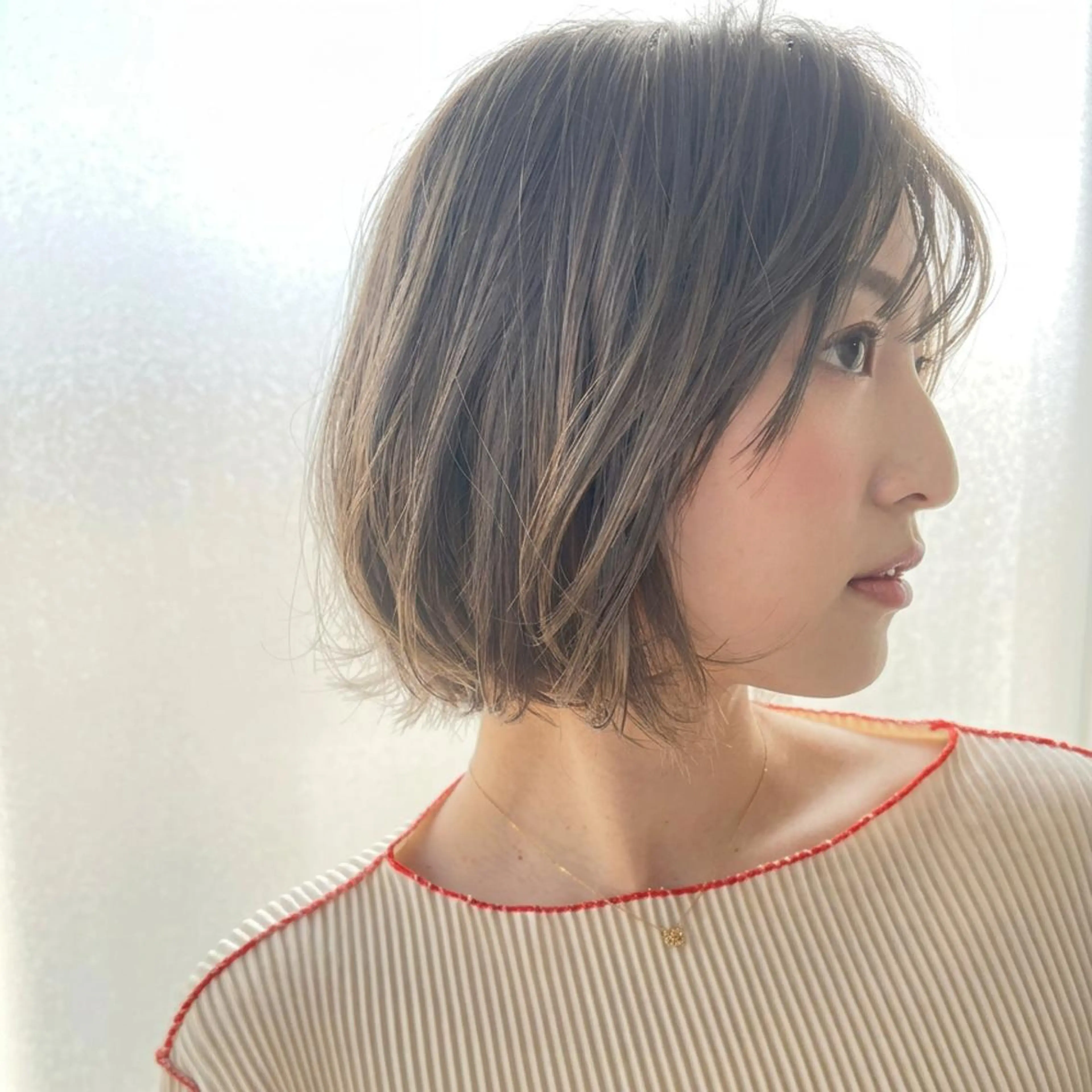 ミディアム 透明感カラー✨ よしの じろうのヘアスタイル