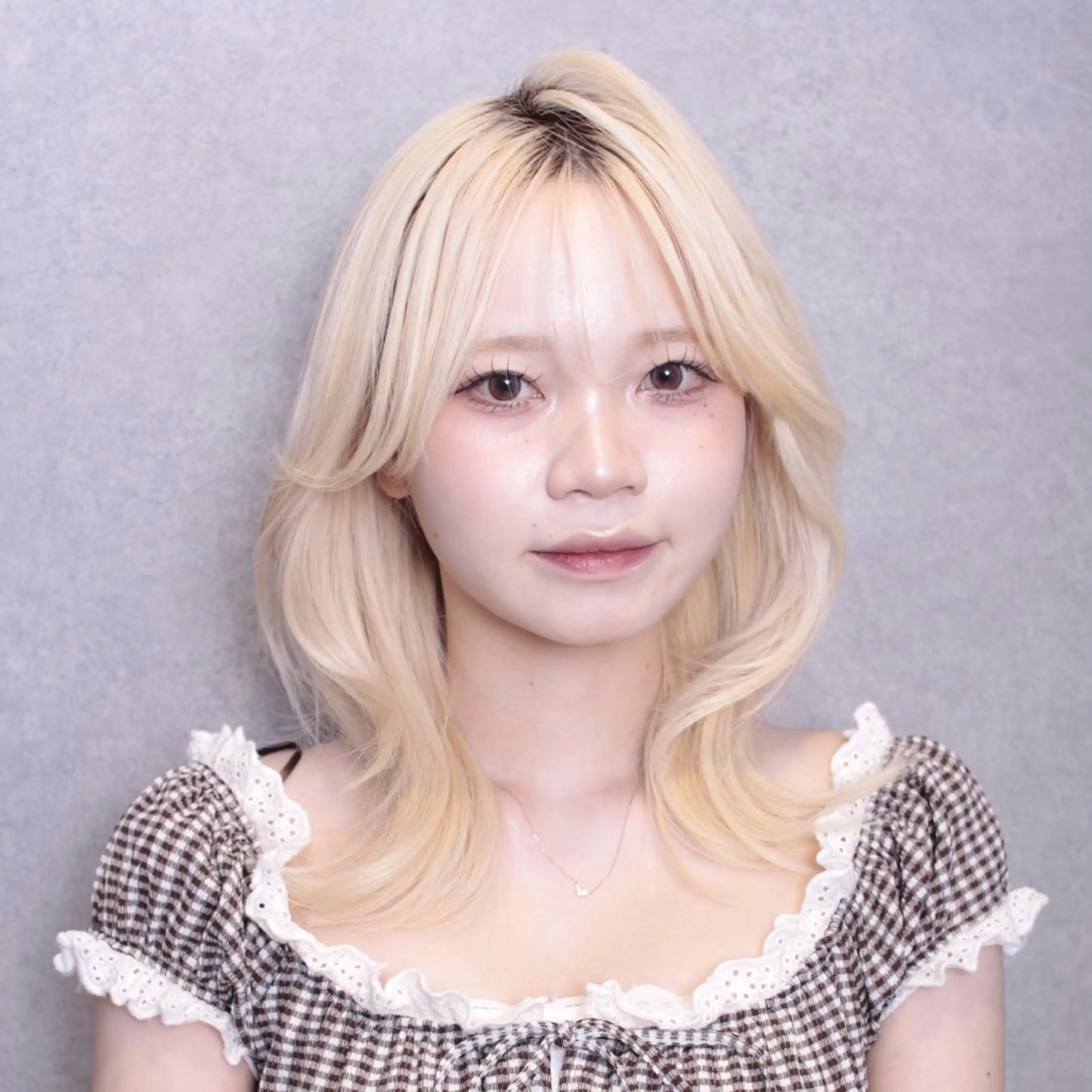 ミディアム ハイトーン/ブリーチ 栄/Sayakaのヘアスタイル