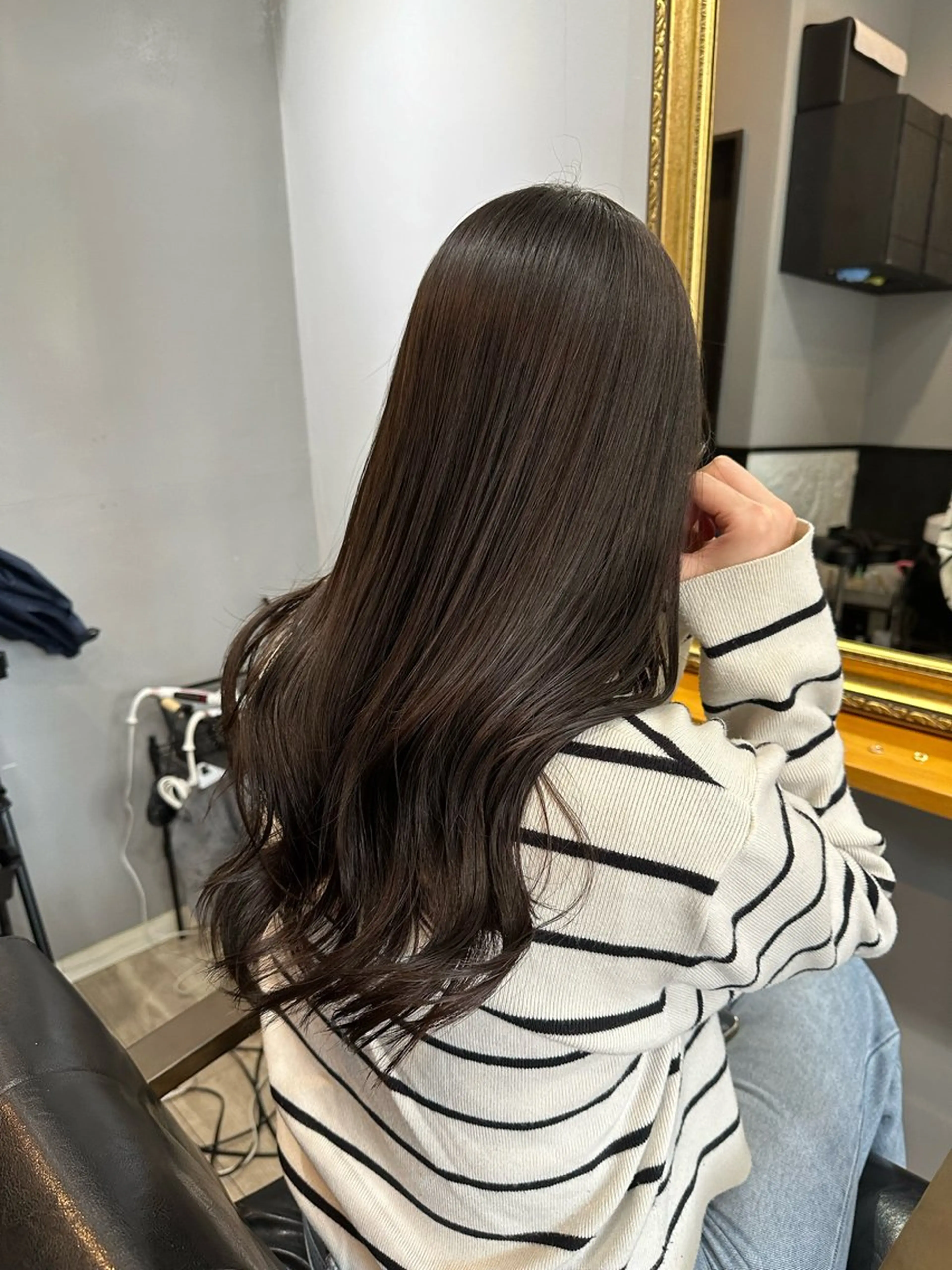 ロング 渡辺俊介 暗髪カラー /美髪矯正/髪質改善のヘアスタイル