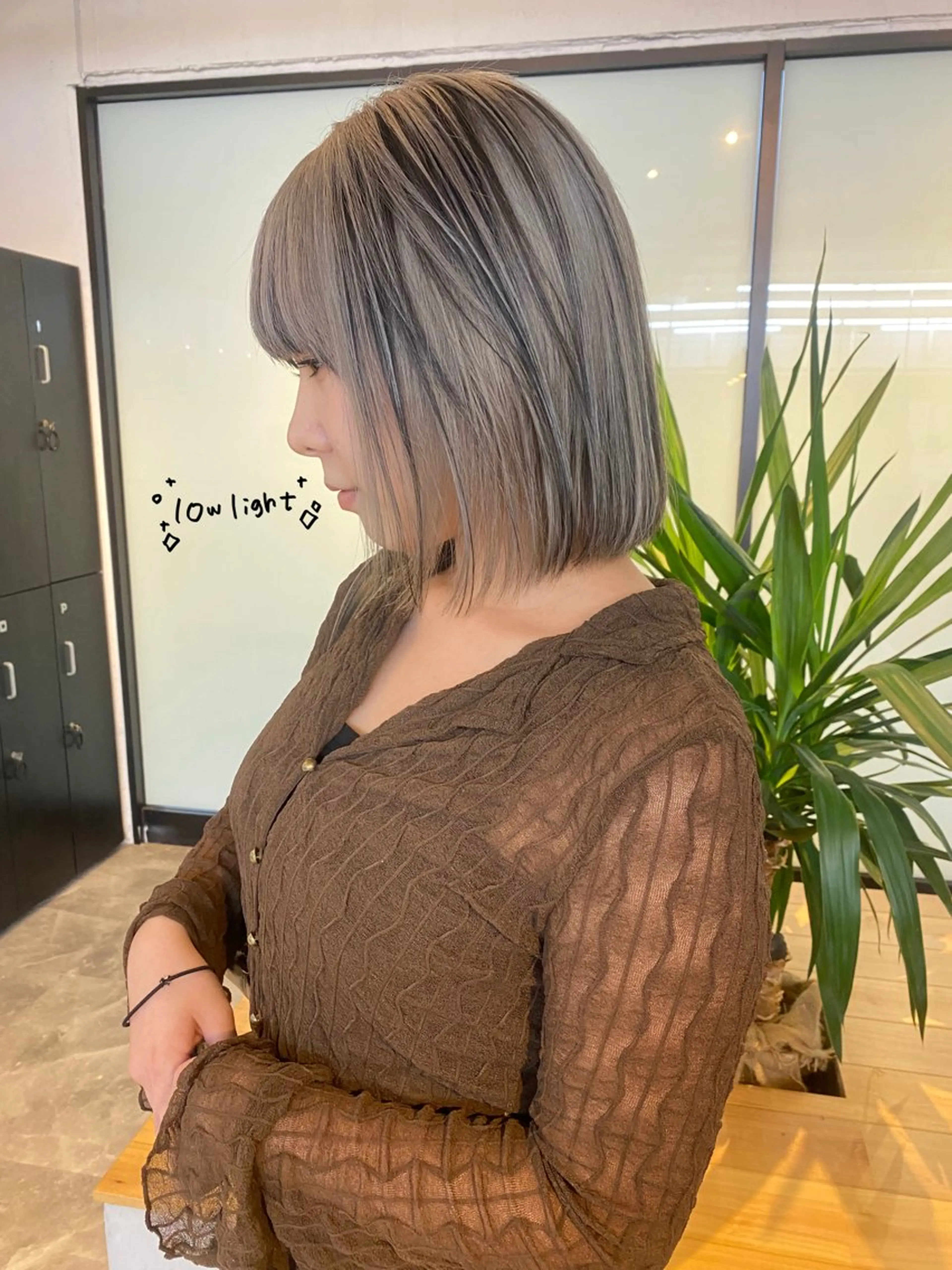 ミディアム カラー カット ヘアカラー 韓国ヘア特化 💟 ララア 💟のヘアスタイル