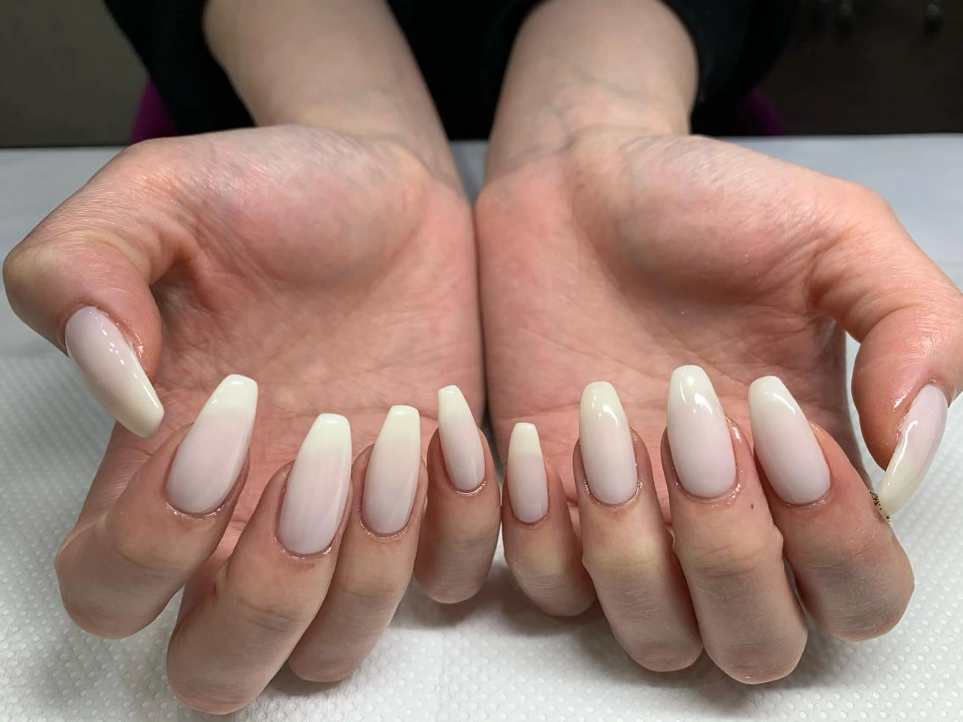 ネイル ワンカラーネイル FLY Nail Salonのネイルデザイン