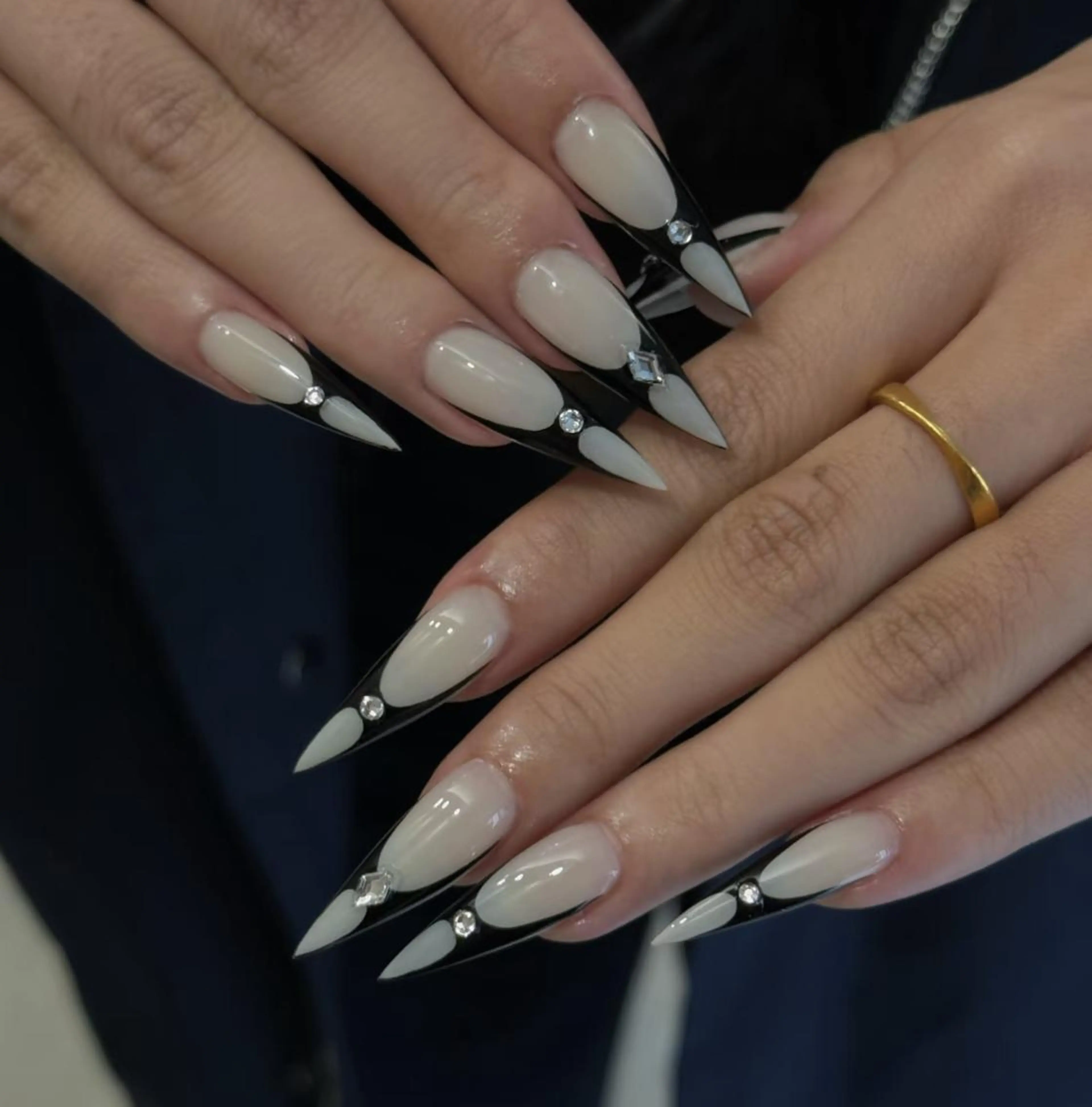 ネイル ハンドネイル 🎀 NaNa_nailのネイルデザイン