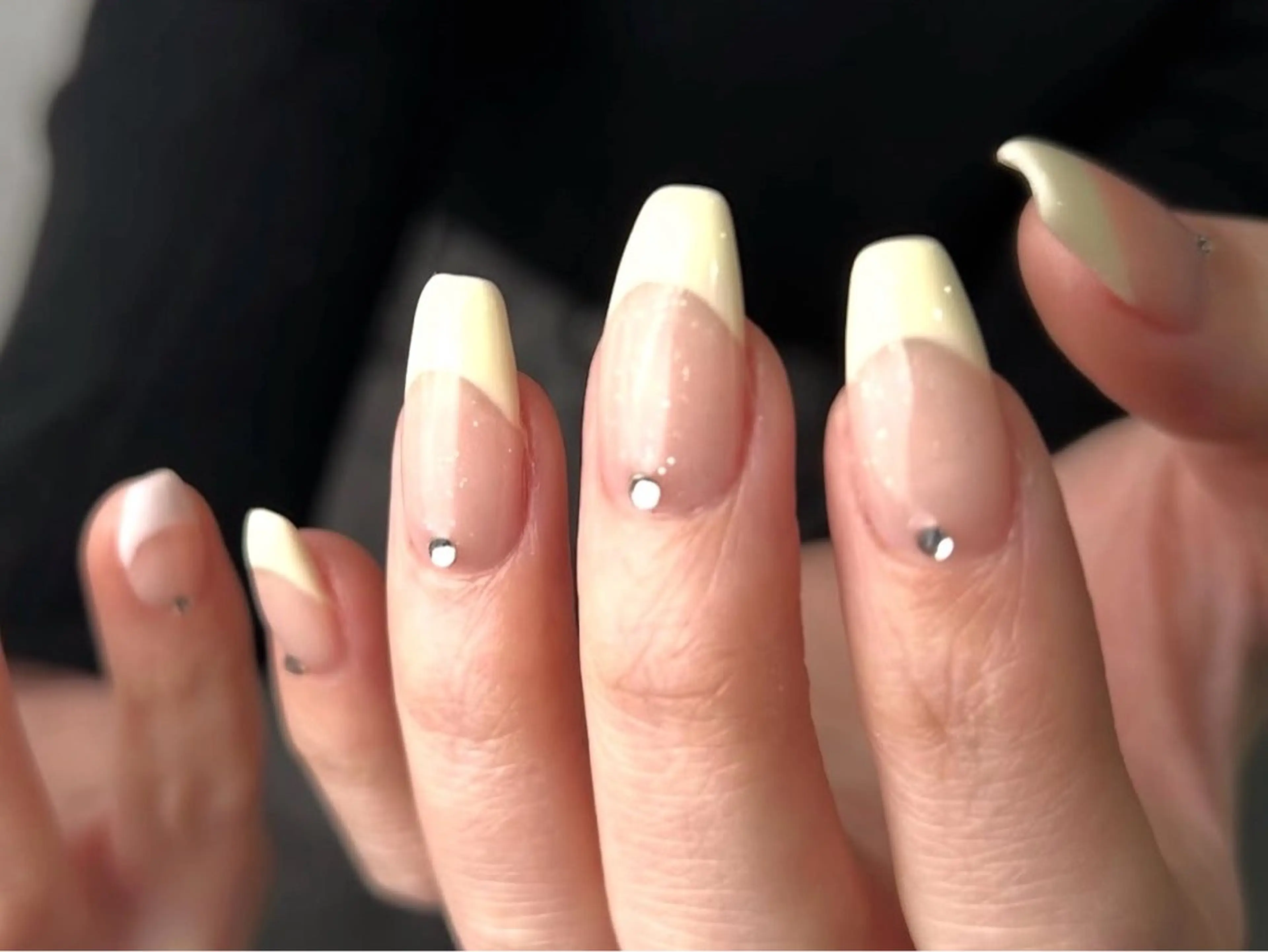 ネイル フレンチネイル 藤井 夢羽のネイルデザイン