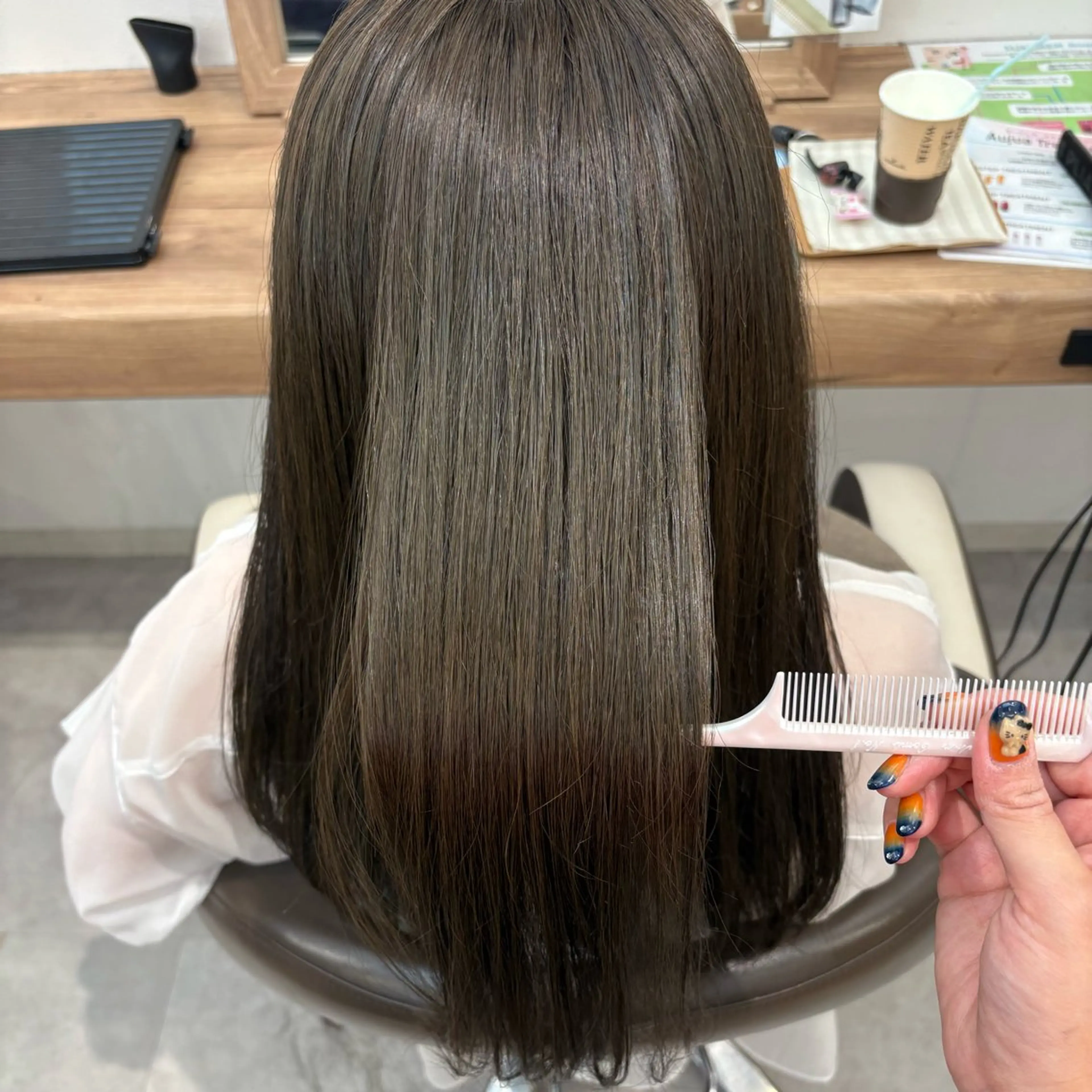 カラー ヘアカラー トリートメント 渡邊 玲来のヘアスタイル