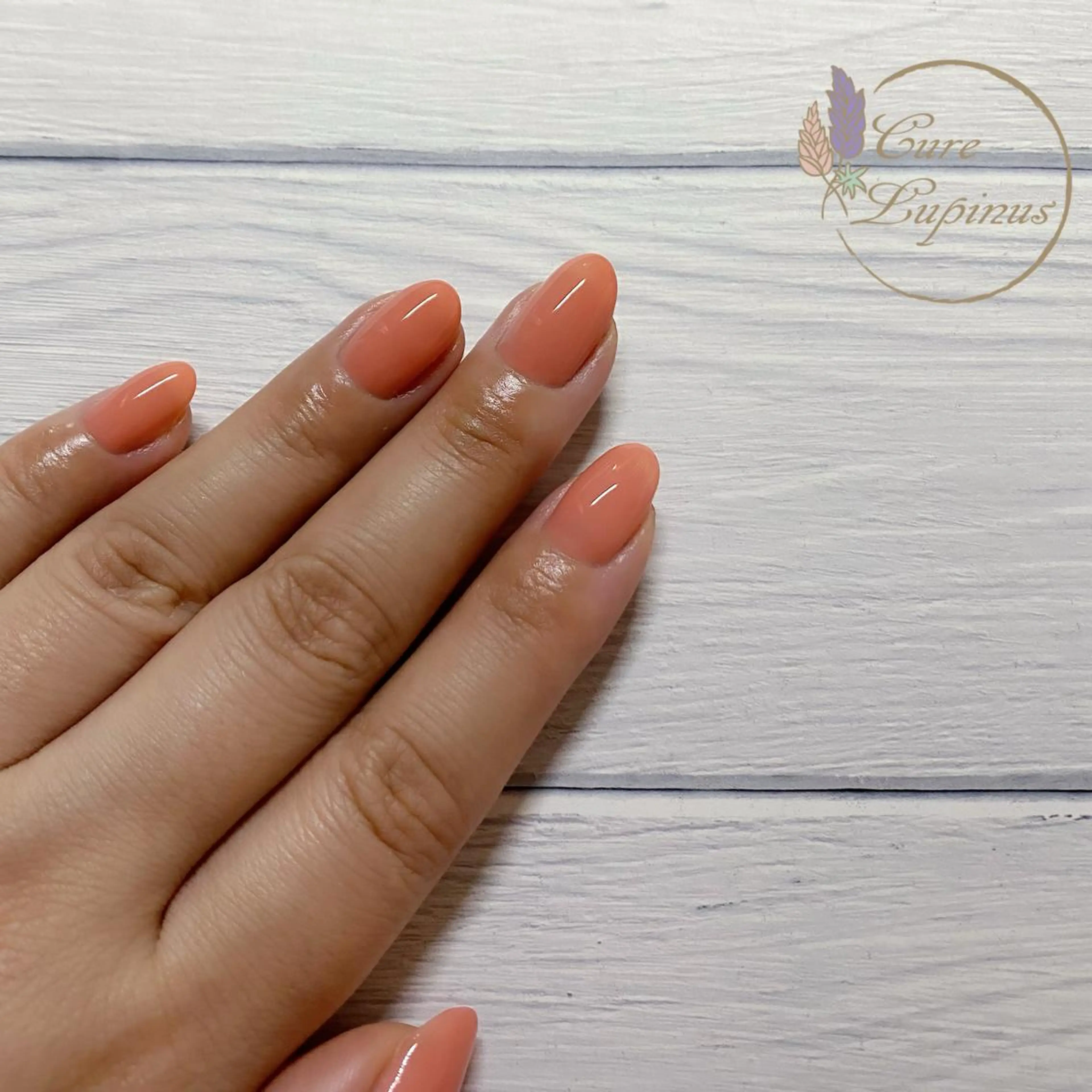 ネイル 氷ネイル・うるうるネイル ワンカラーネイル Minette Nailsalonのネイルデザイン