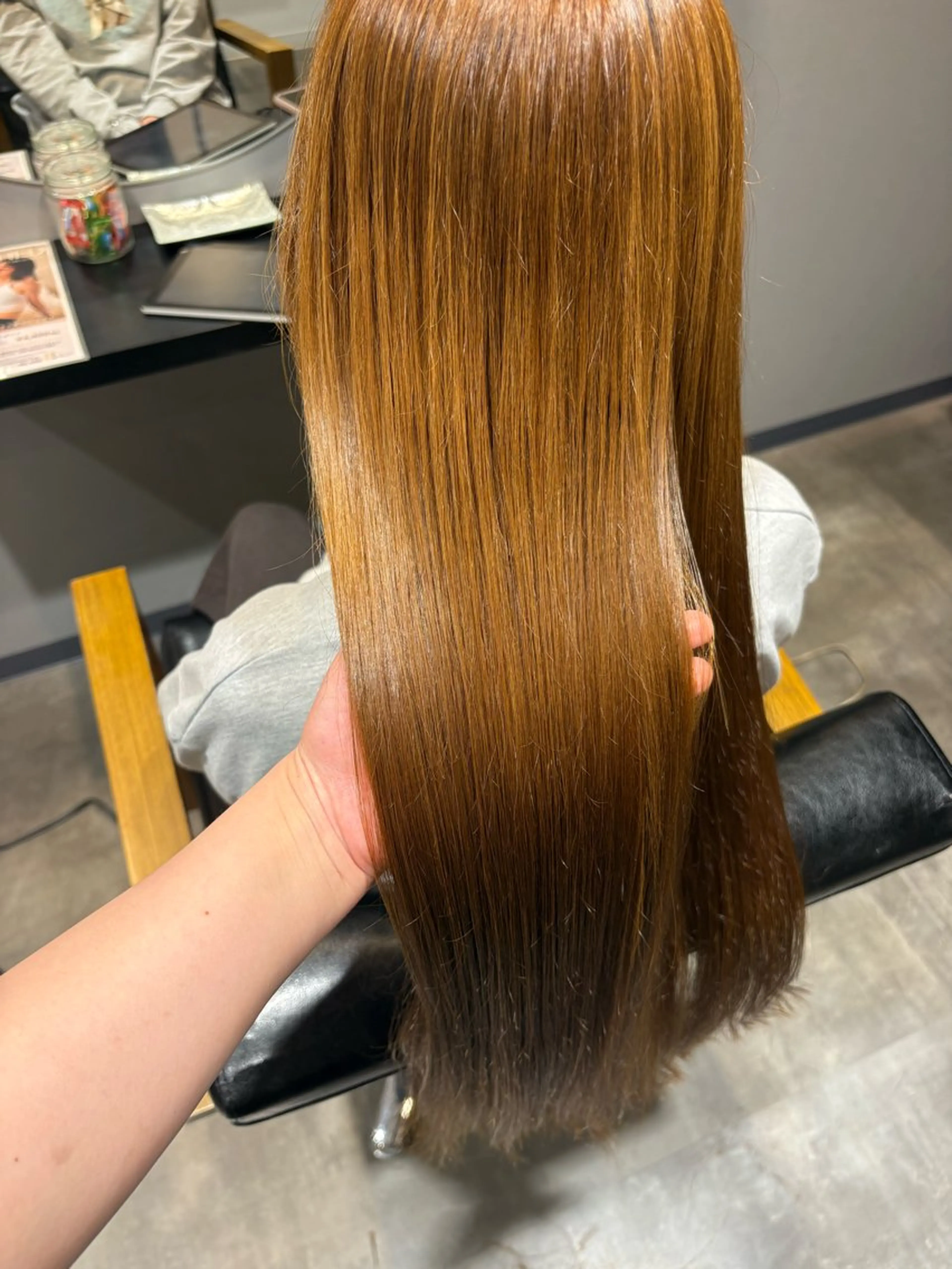 ロング カット ヘアカラー 小堀 いぶきのヘアスタイル