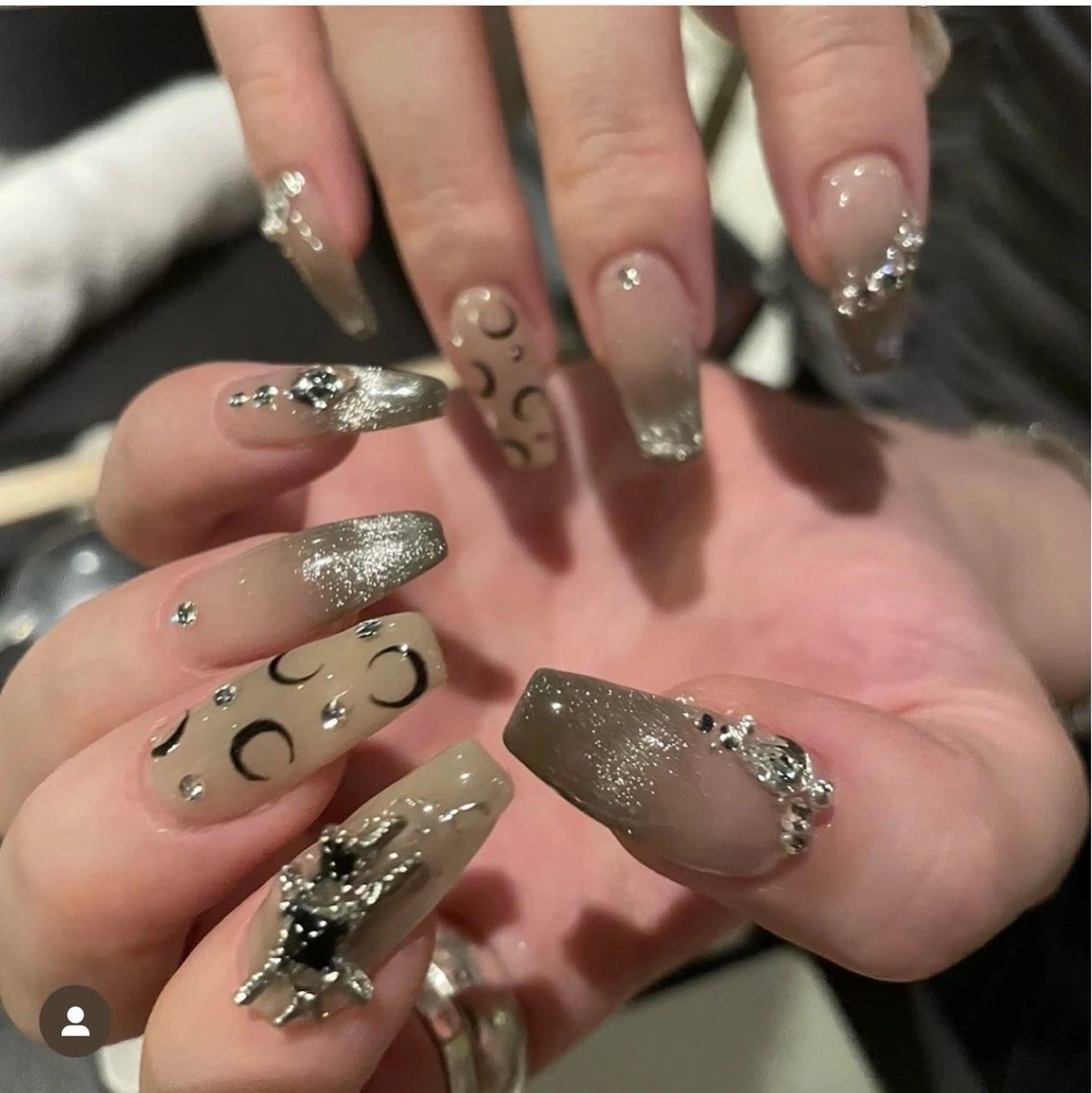 ネイル 韓国ネイル ニュアンスネイル シンプルネイル 春ネイル バレンタイン Nihonthy Nail 新宿のネイルデザイン