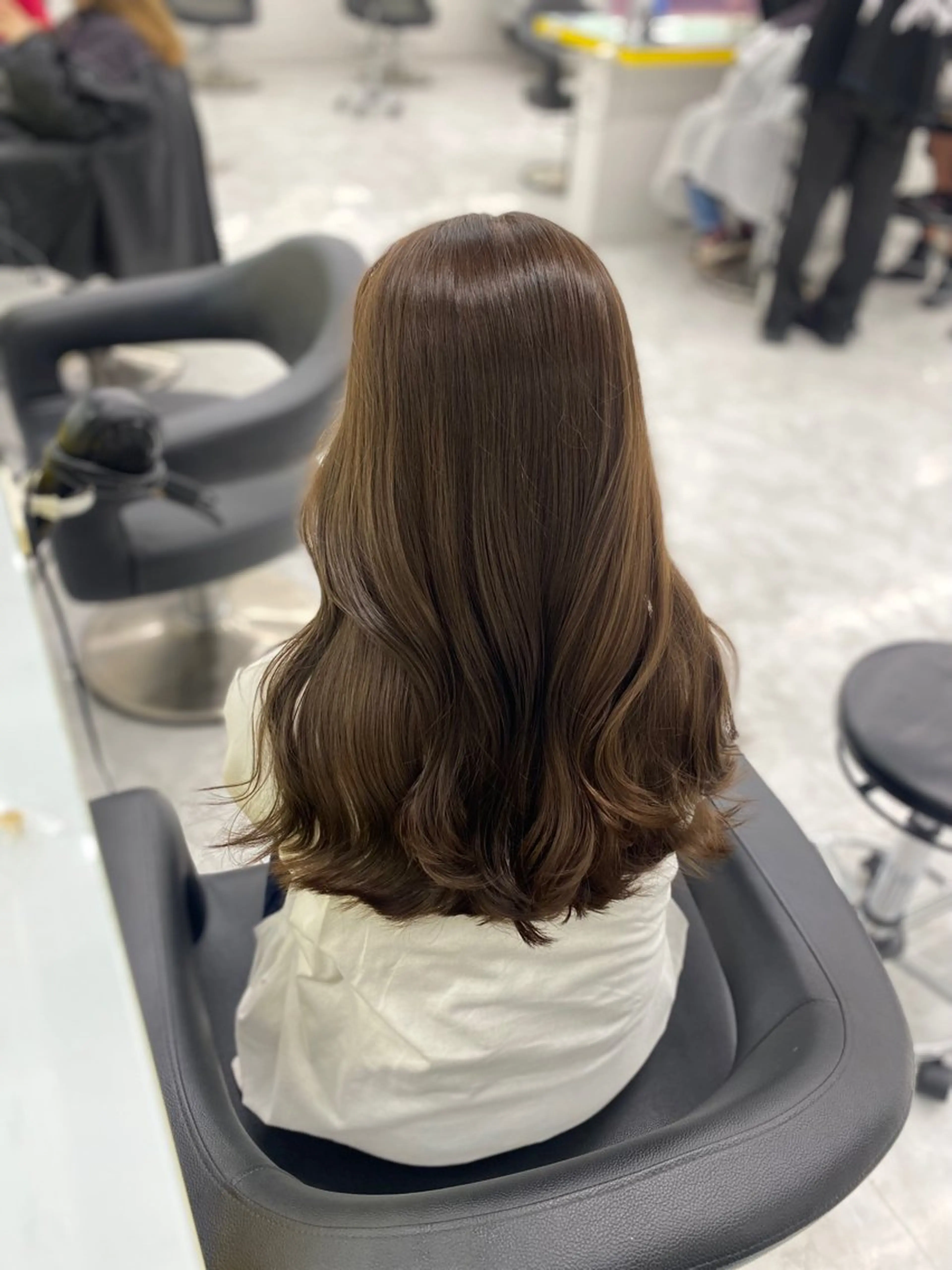 セミロング カラー パーマ ヘアアレンジ メンズ キッズ メンズブリーチ ベージュカラー ブリーチ 透明感カラー ブリーチなしカラー ヘアカラー 💖横浜ブリーチなし 💖MIHOのヘアスタイル