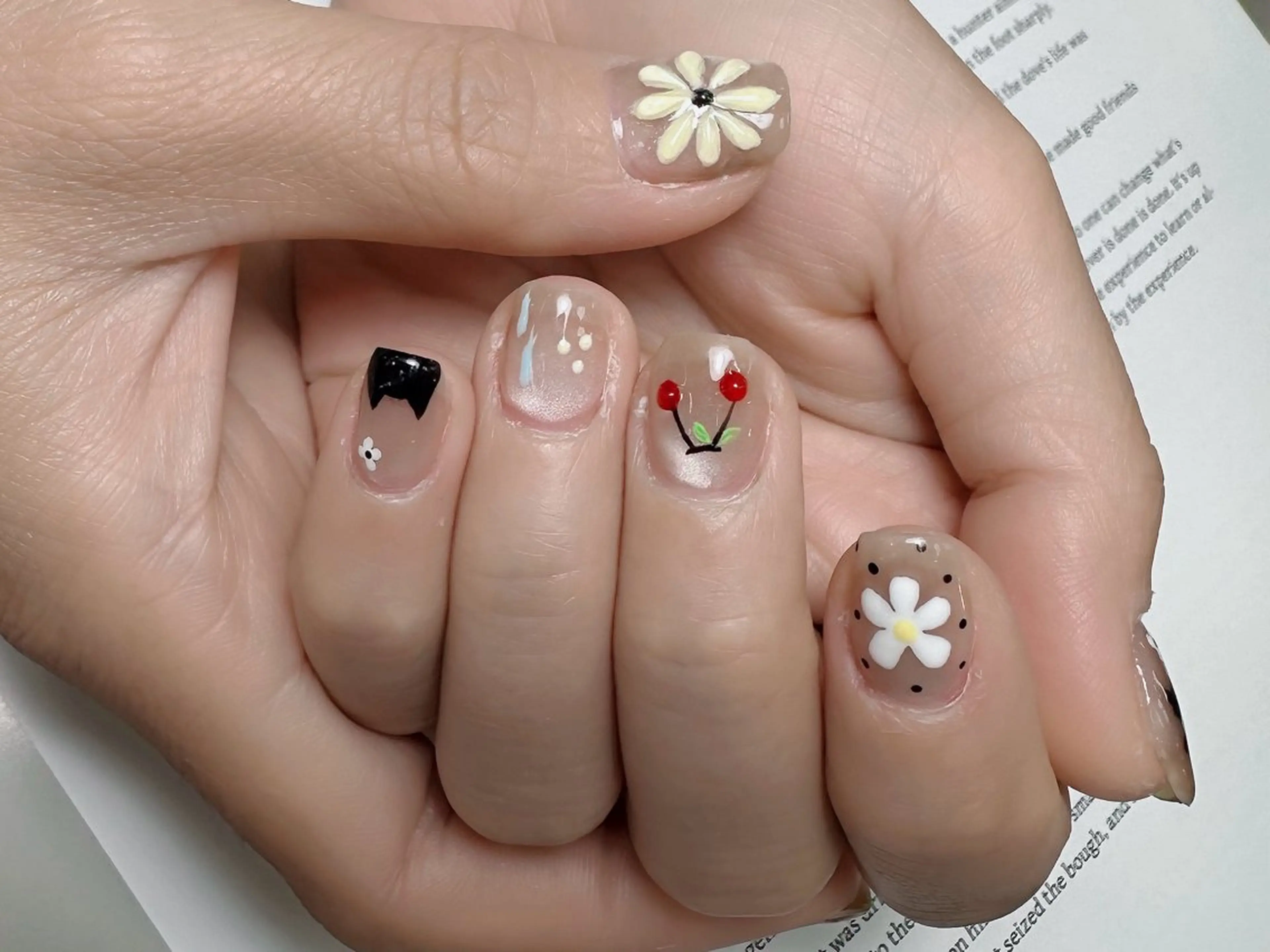 ネイル Mira Nail Studioのネイルデザイン