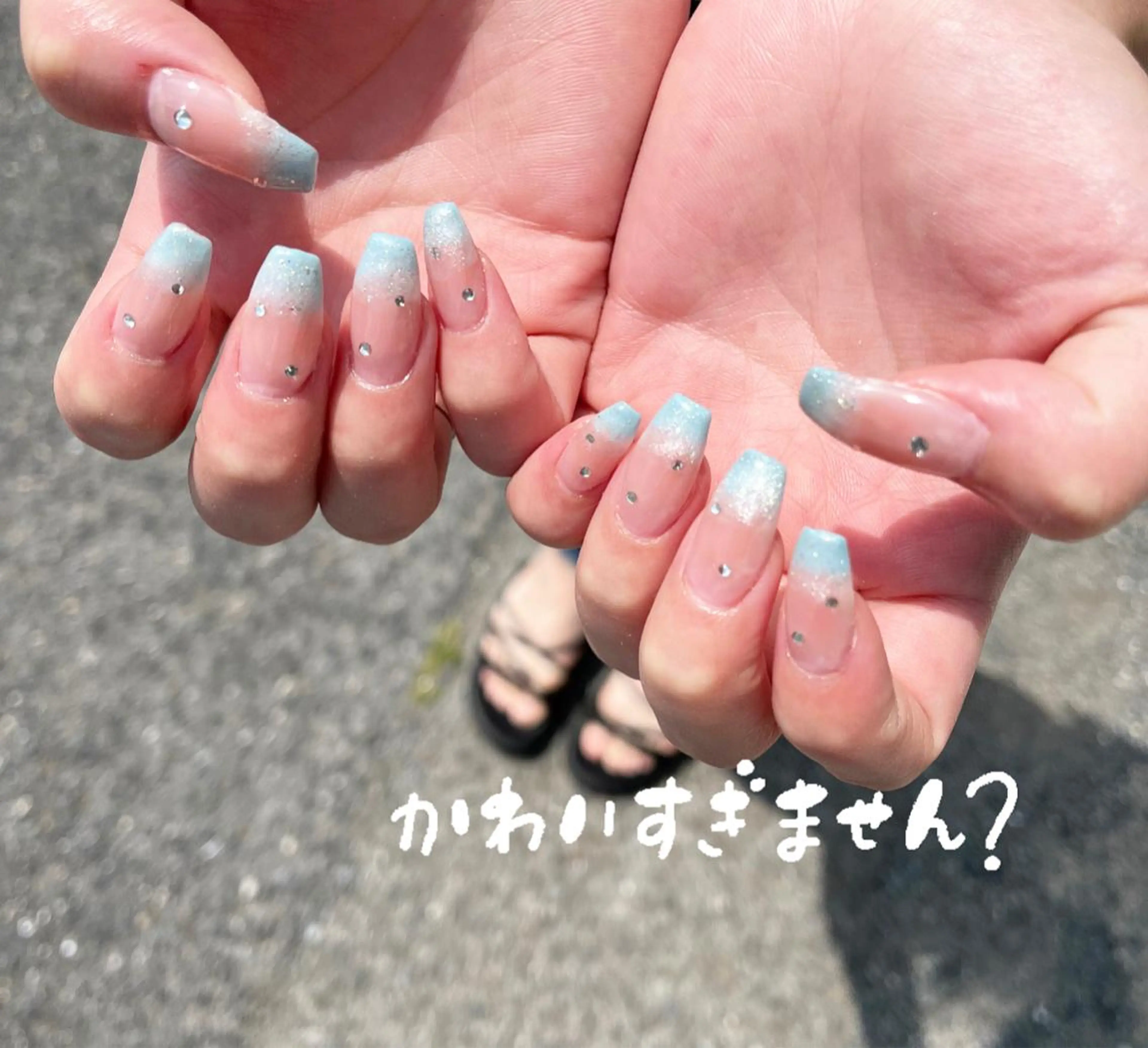 ネイル ブルー グラデーション キラキラネイル マグネットネイル #Amin nail salonのネイルデザイン