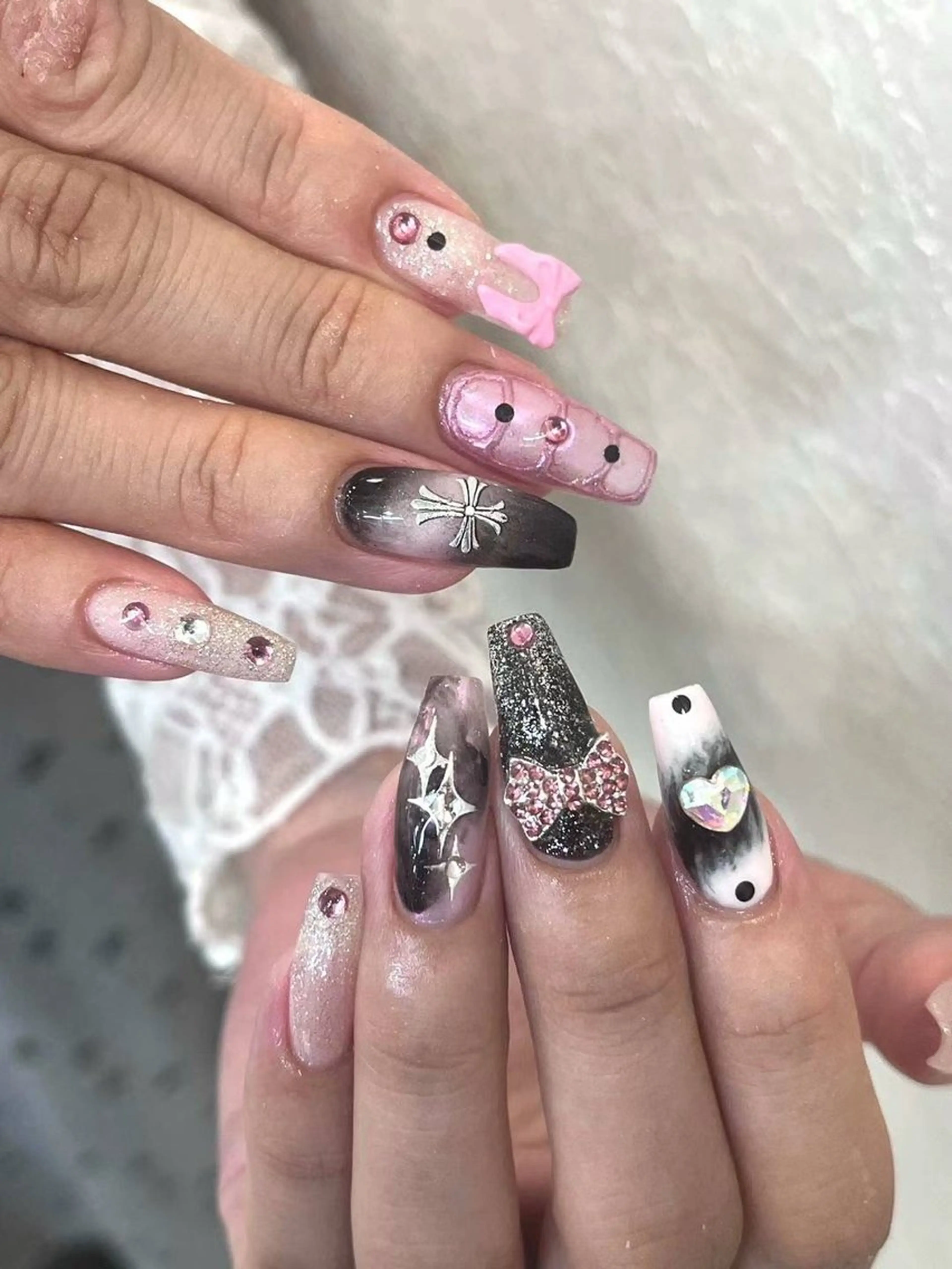 ネイル アートネイル フラワーネイル フットネイル ジェルネイル マグネットネイル Babarla Nailのネイルデザイン