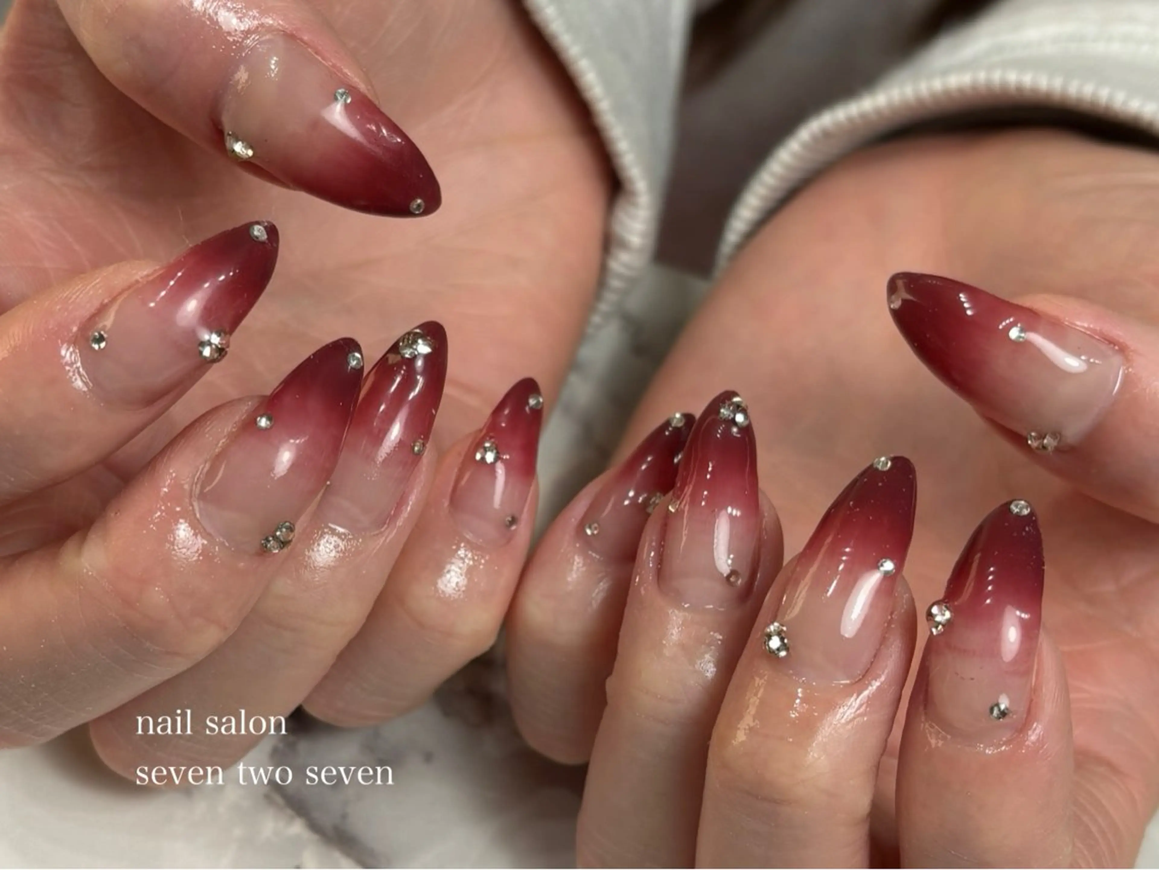 ネイル ハンドネイル 727 nailのネイルデザイン