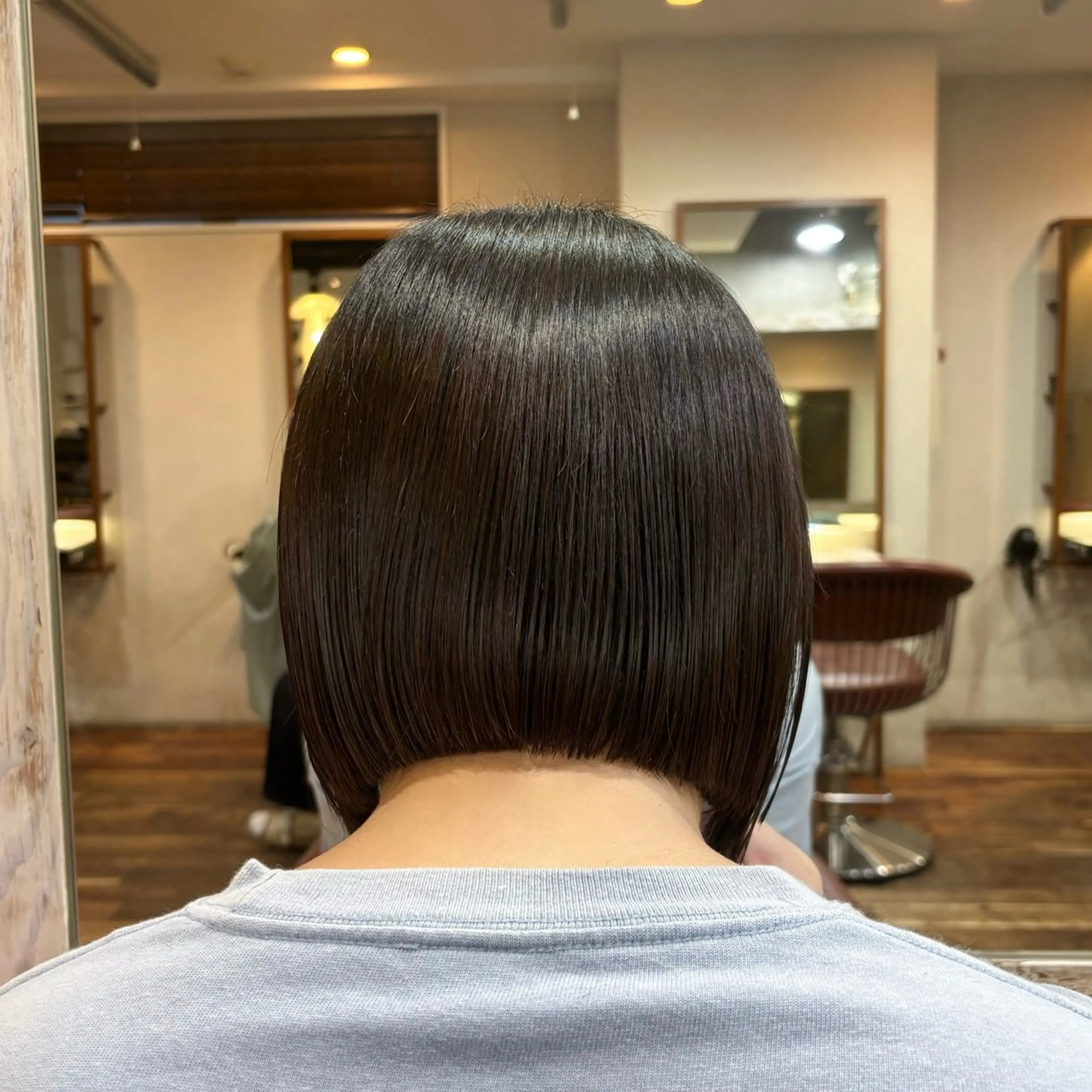 ショート トリートメント レイヤー/ハッシュカ ット/顔周り/フウカのヘアスタイル