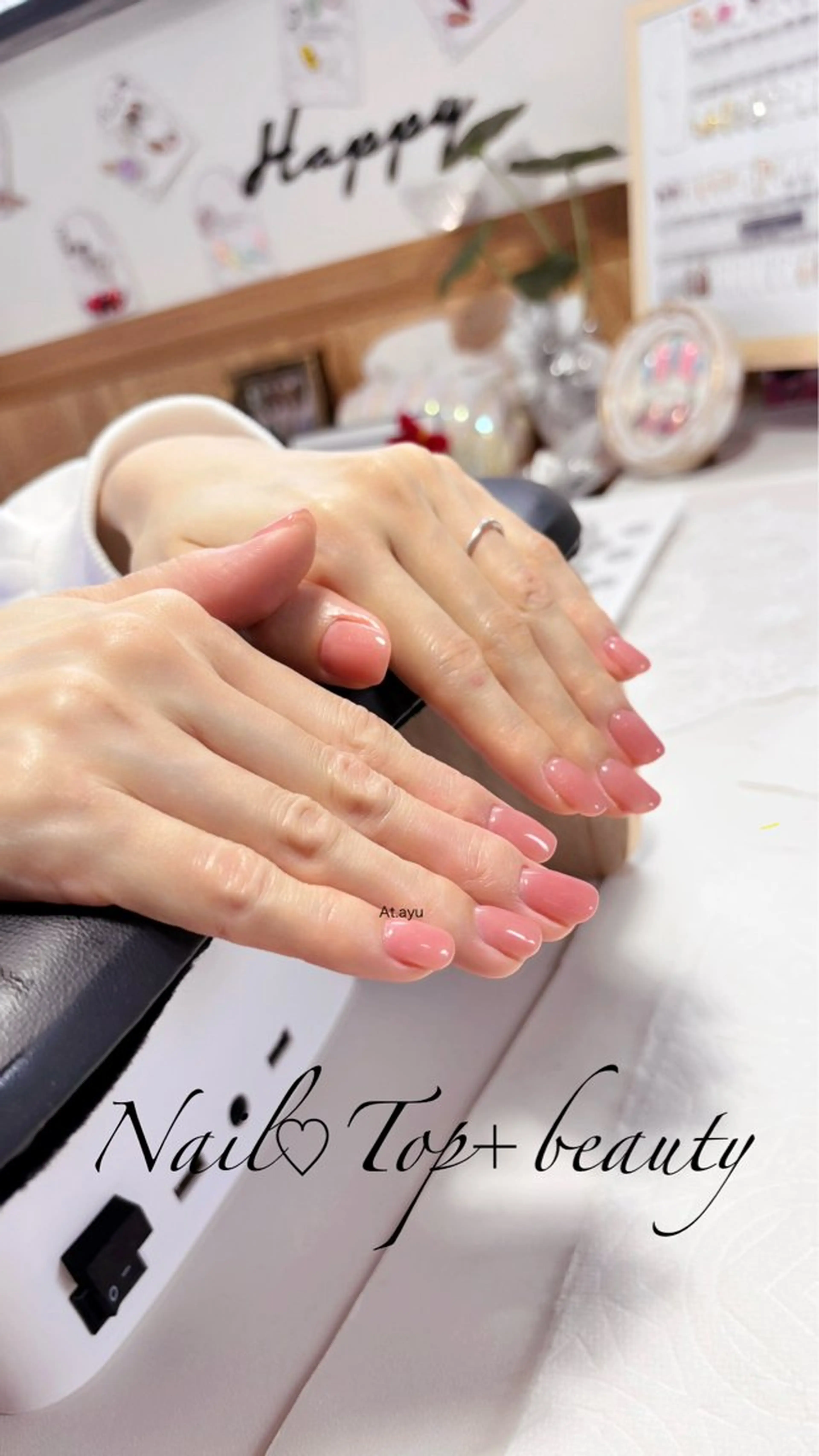 ネイル ワンカラーネイル T + B ❇︎ ayuのネイルデザイン