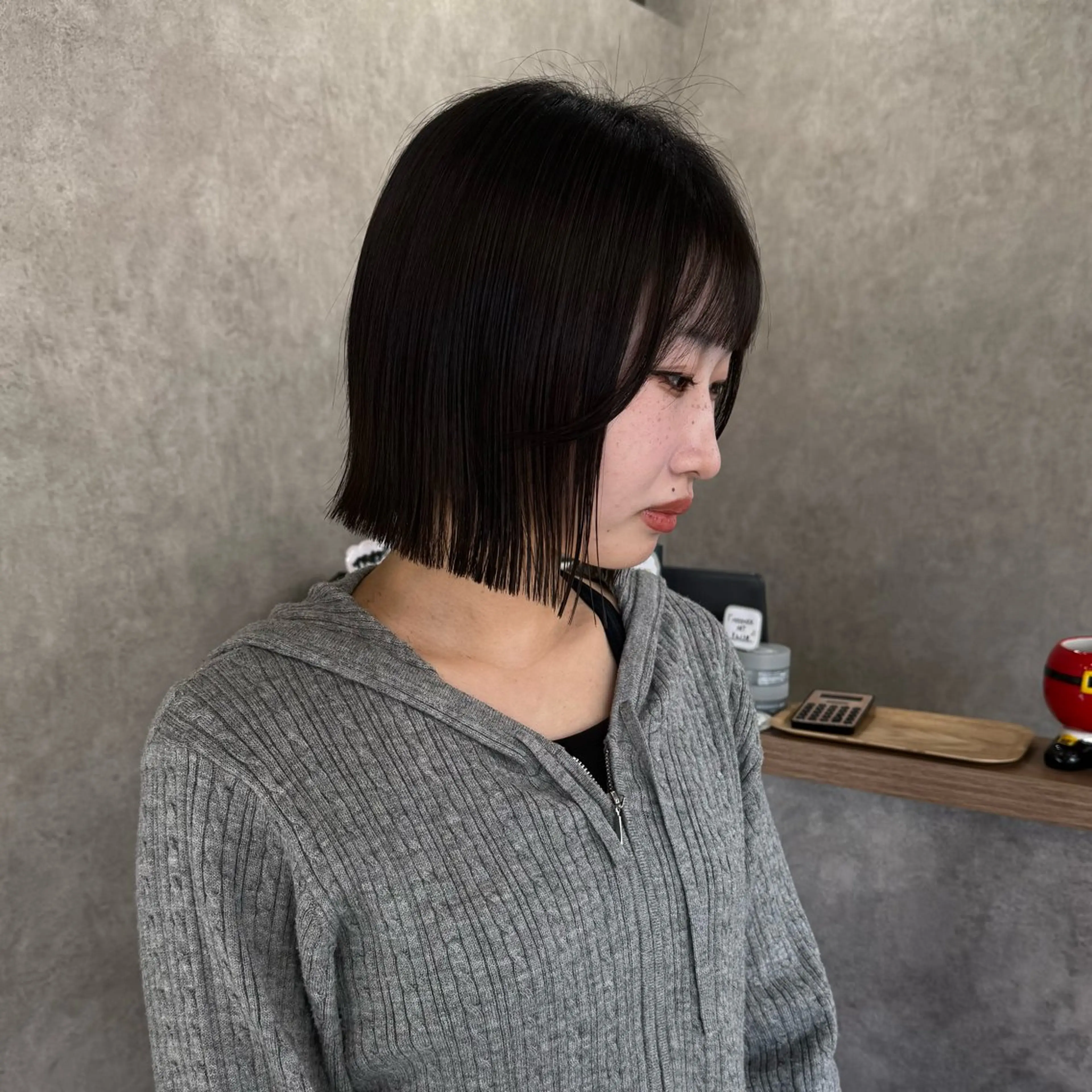 ミディアム カット ヘアカラー 丸みショート🧸 積田 佳奈のヘアスタイル