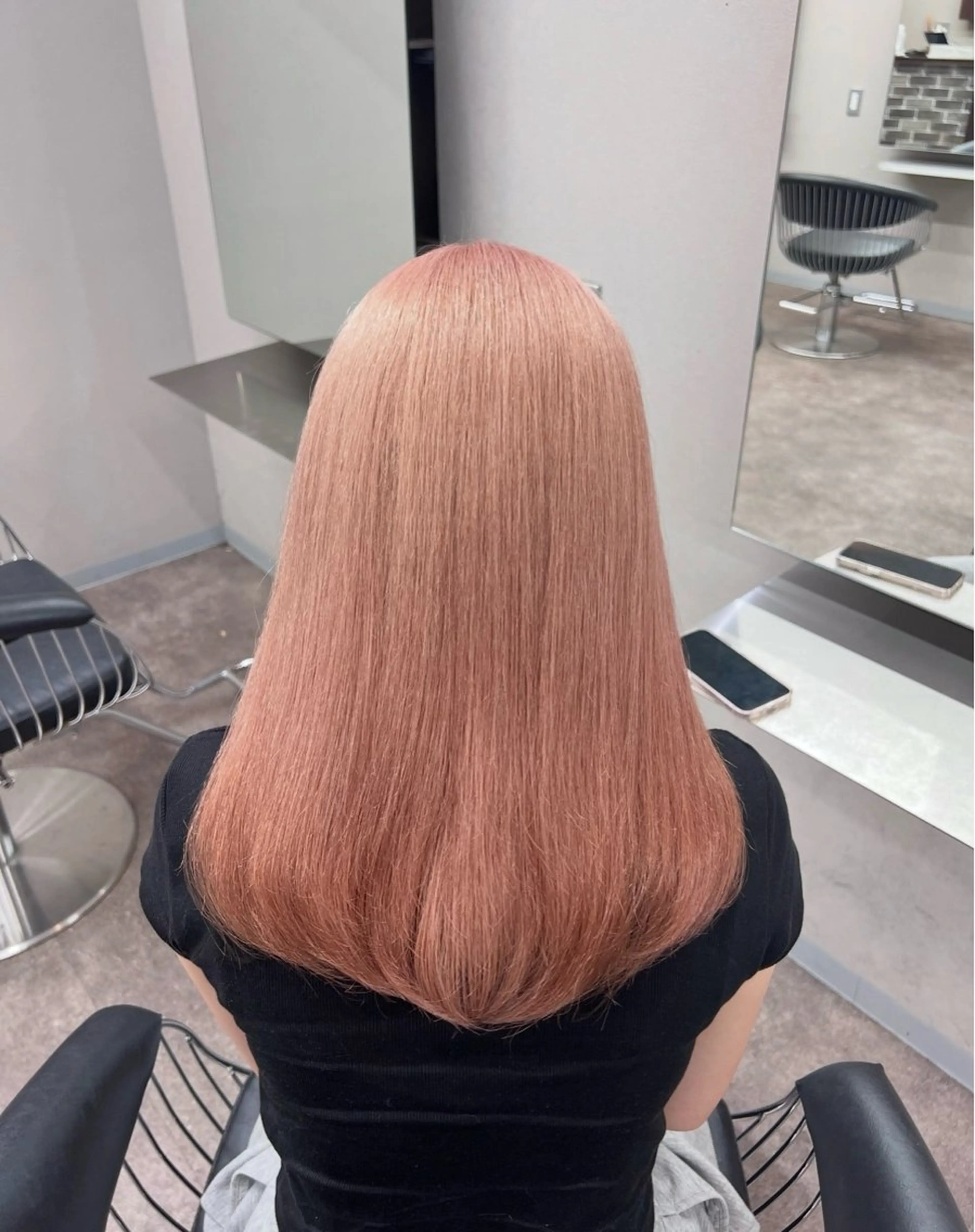 セミロング ブリーチ・エクステ 🎀メイのヘアスタイル