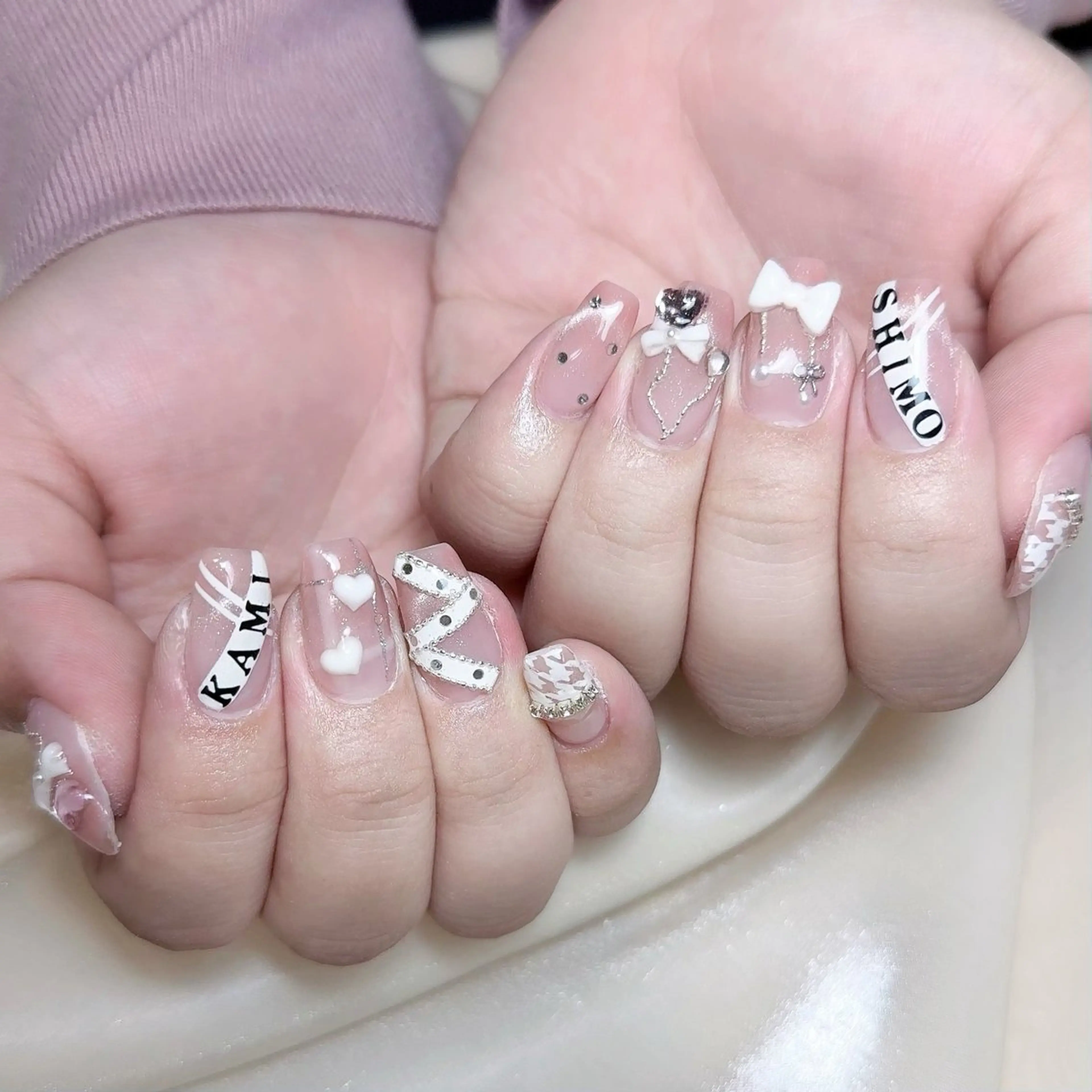 メンズ ネイル メンズ韓国風 アートネイル オーロラネイル ガーリー キラキラネイル Nail salon 木にいるのネイルデザイン