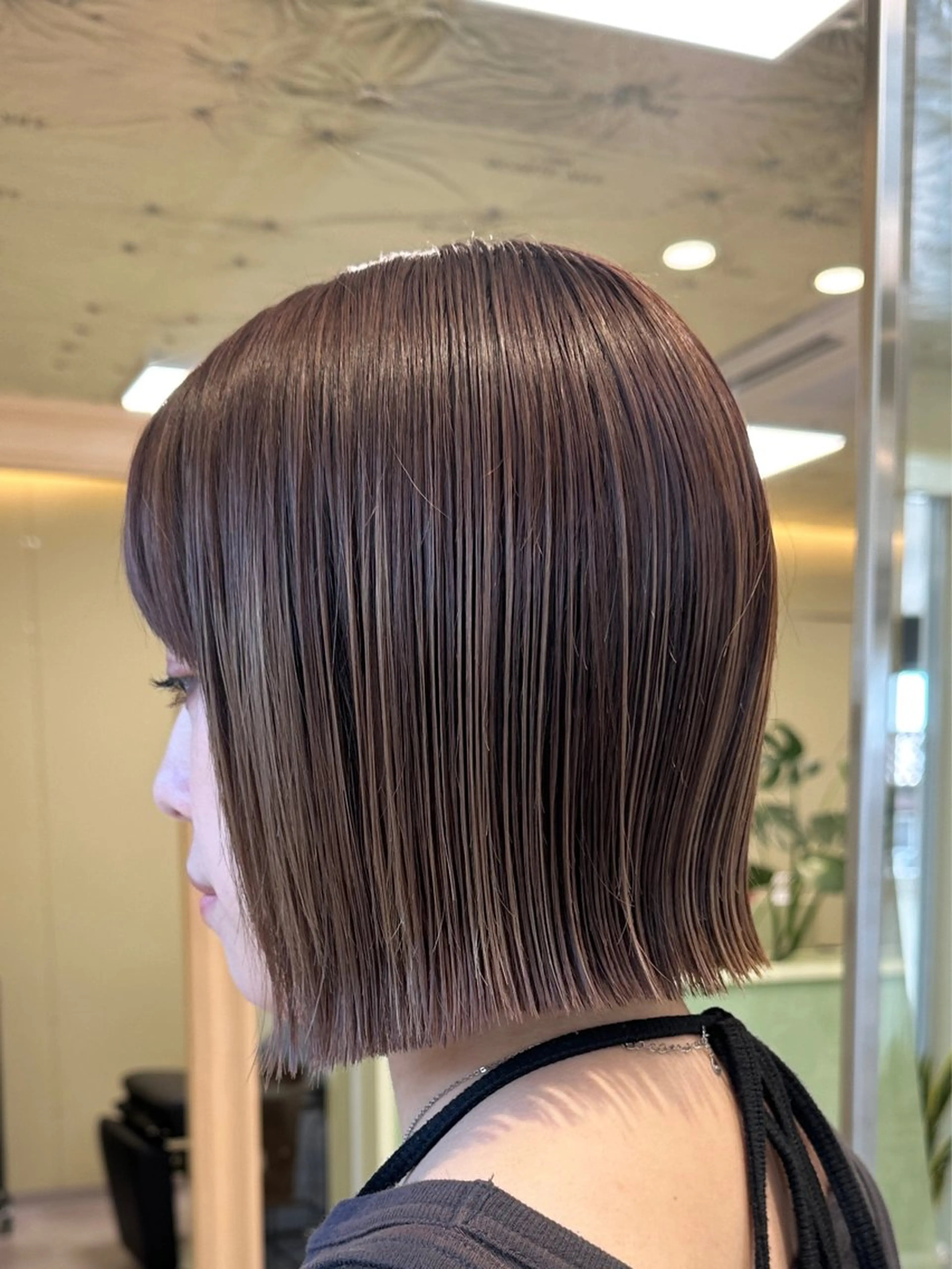 ミディアム カット ヘアカラー ボブ/ぱつっとボブ/ 谷口 海星のヘアスタイル