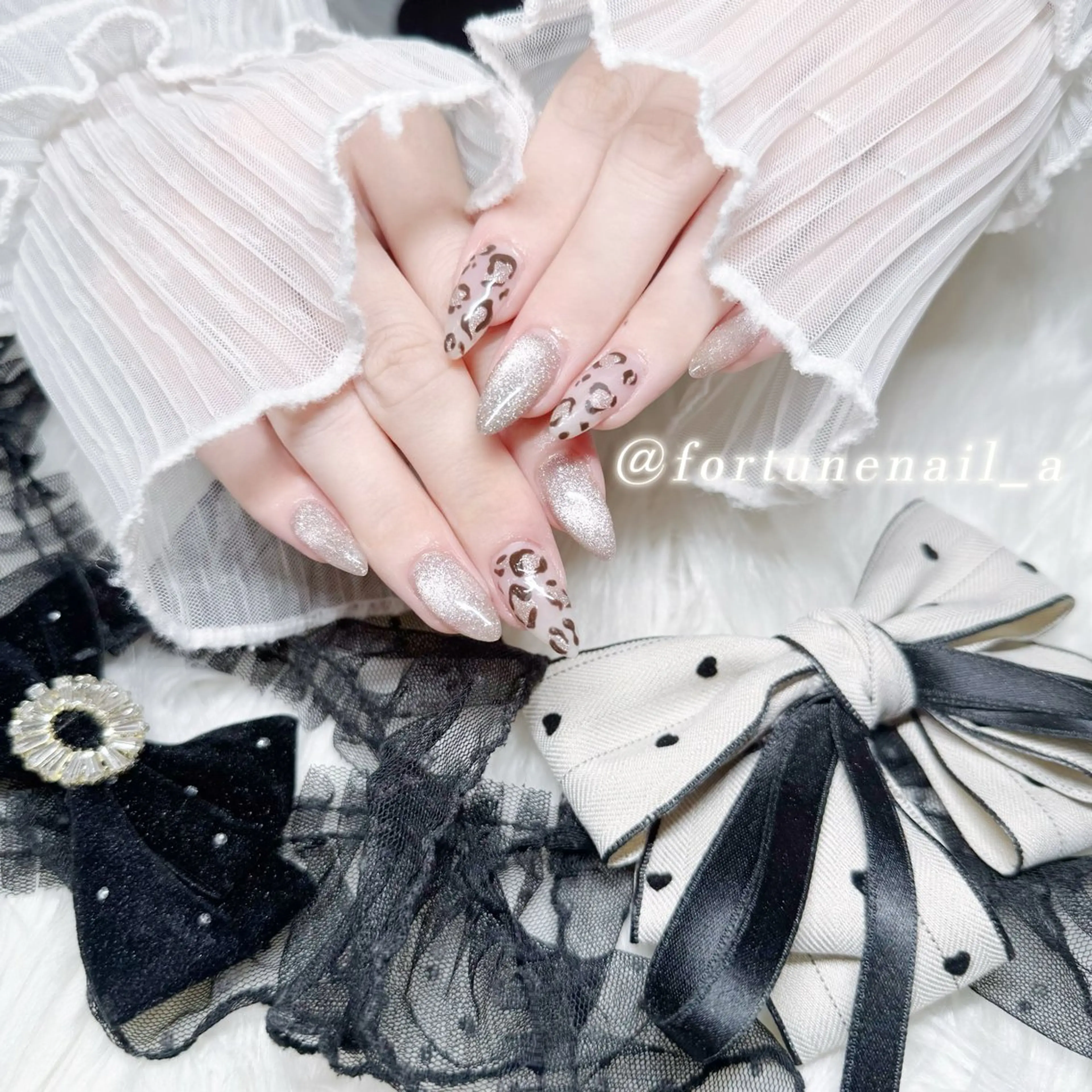 ネイル マグネットネイル ✩.*🎀 aoi🎀のネイルデザイン