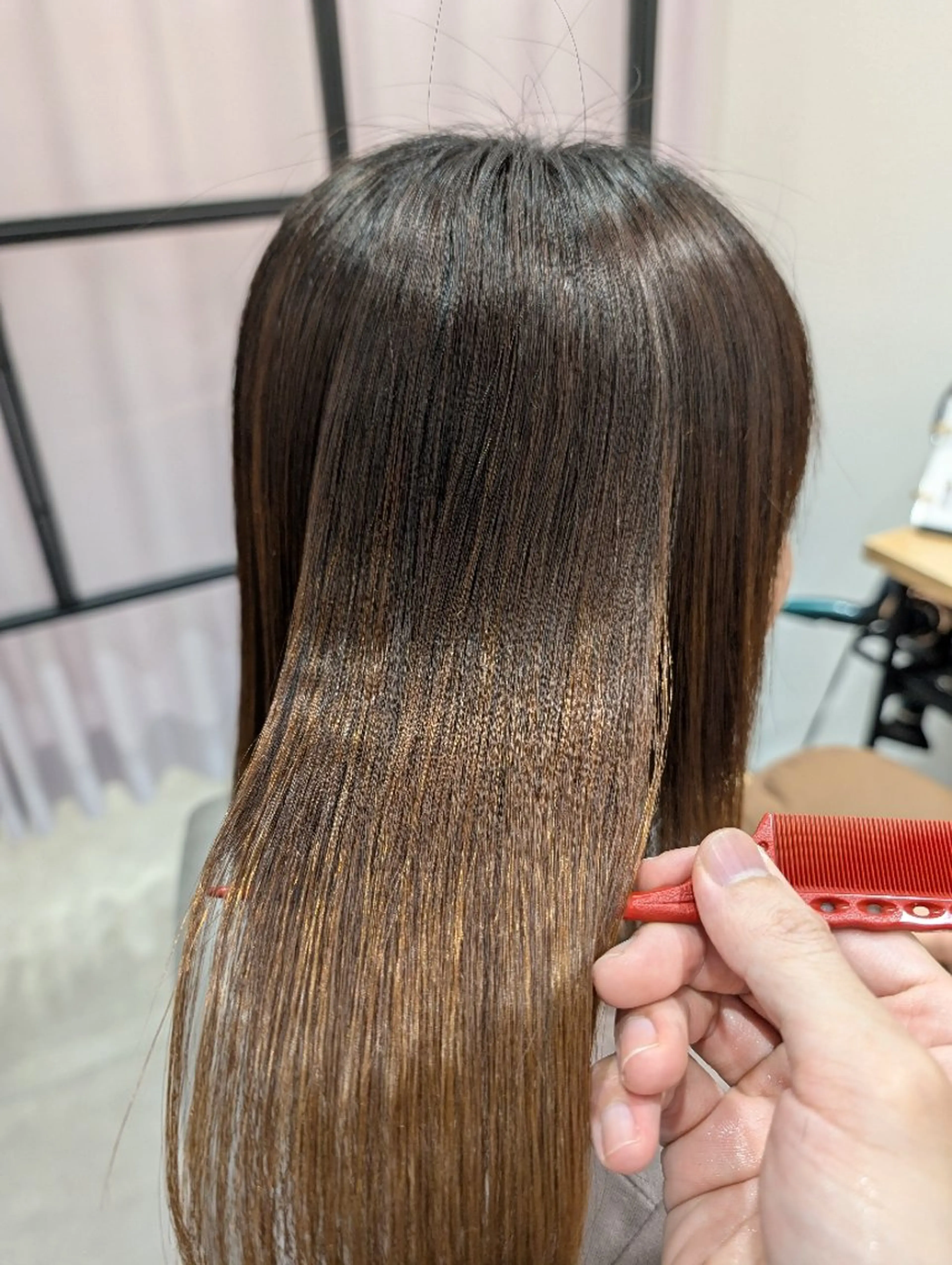 セミロング 髪質改善 縮毛矯正 カット 縮毛矯正 奥山 和真のヘアスタイル