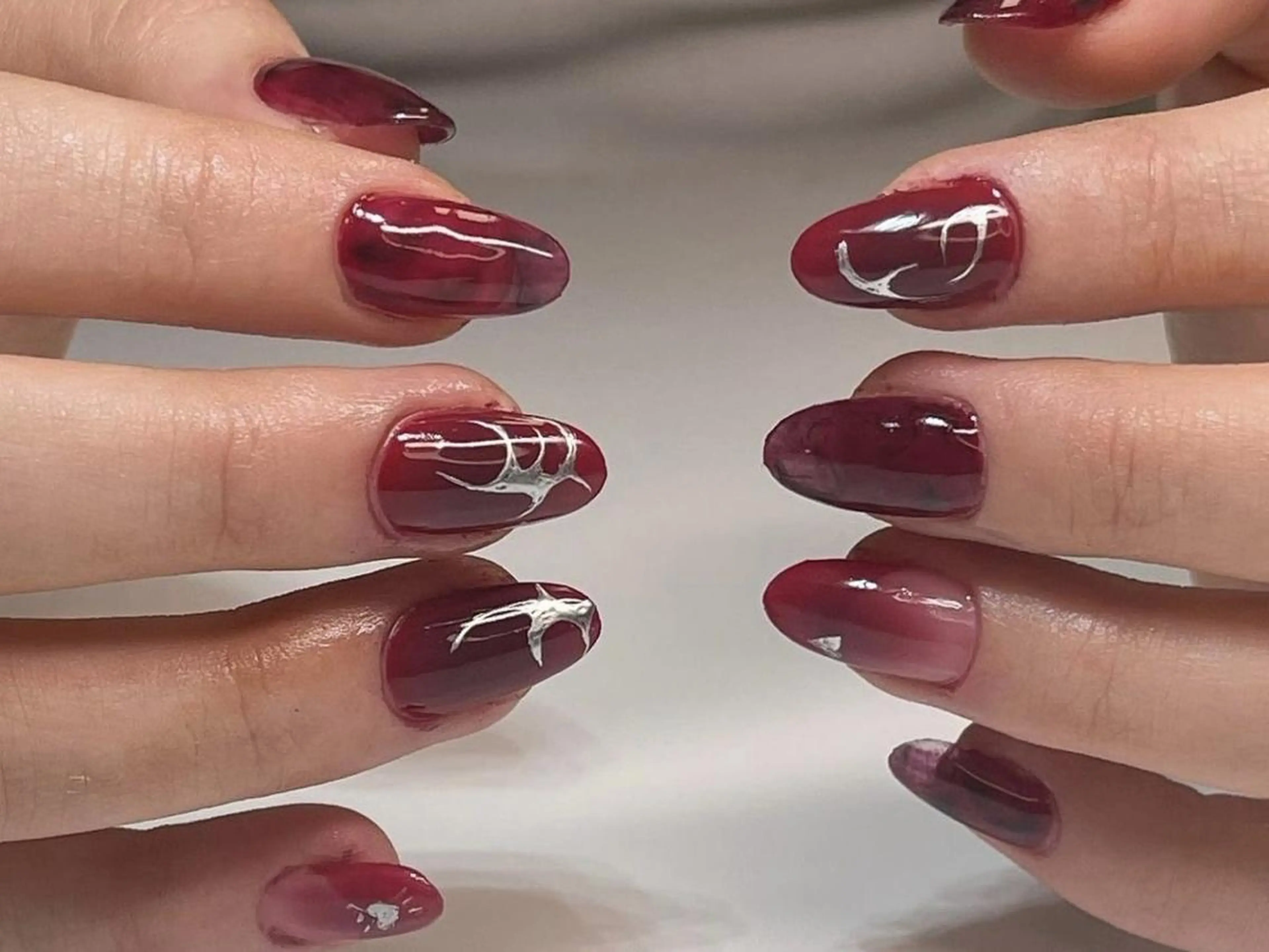 ネイル ki🍒🍒 ki ツルツルネイルのネイルデザイン