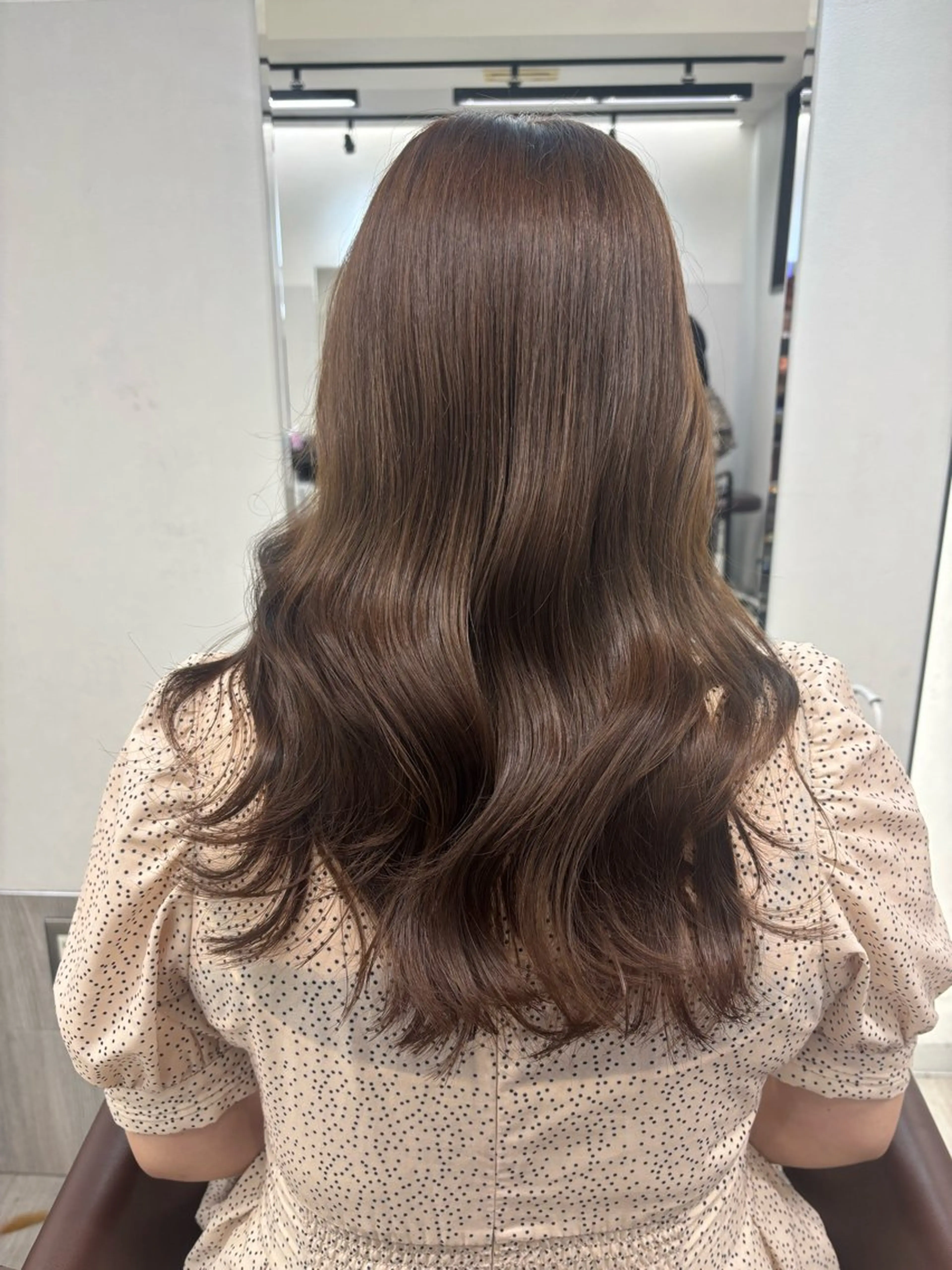 ロング レイヤーカット カット ヘアカラー トリートメント ブリーチなしWカラー ヘアセット菜希のヘアスタイル