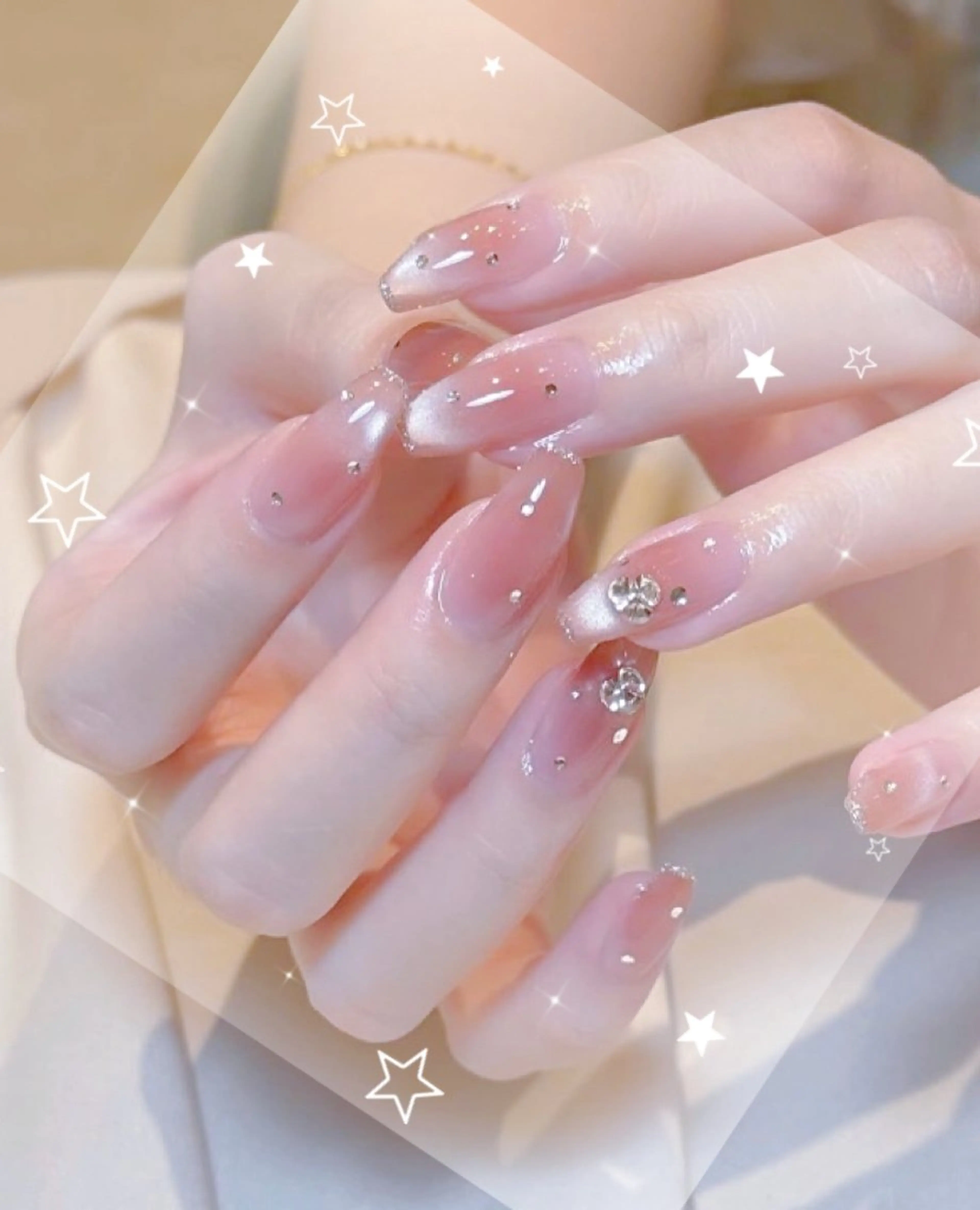 カラー グラデーションカラー ピンクカラー ハンドネイル AIN Nailのネイルデザイン