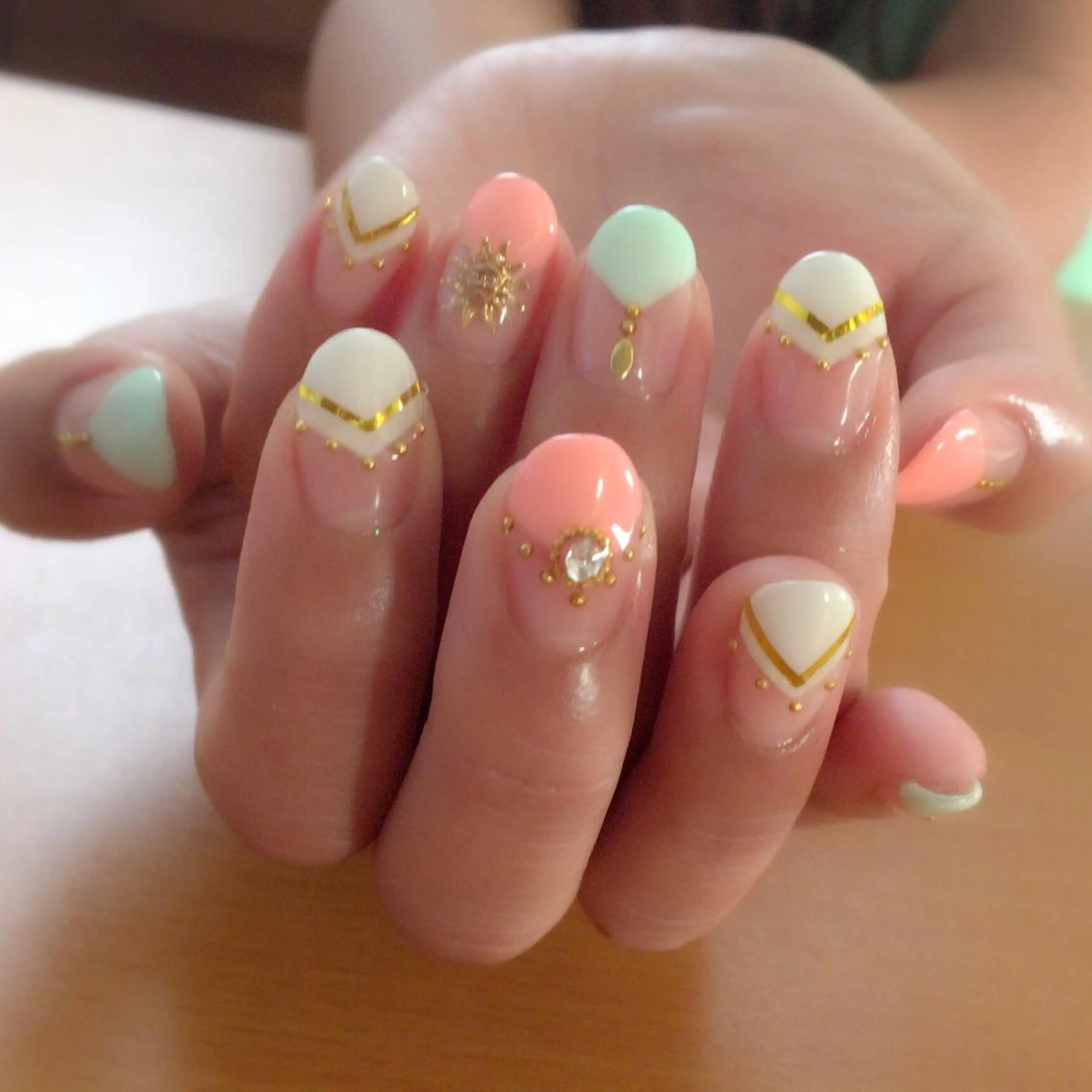 ネイル mie ミイのネイルデザイン