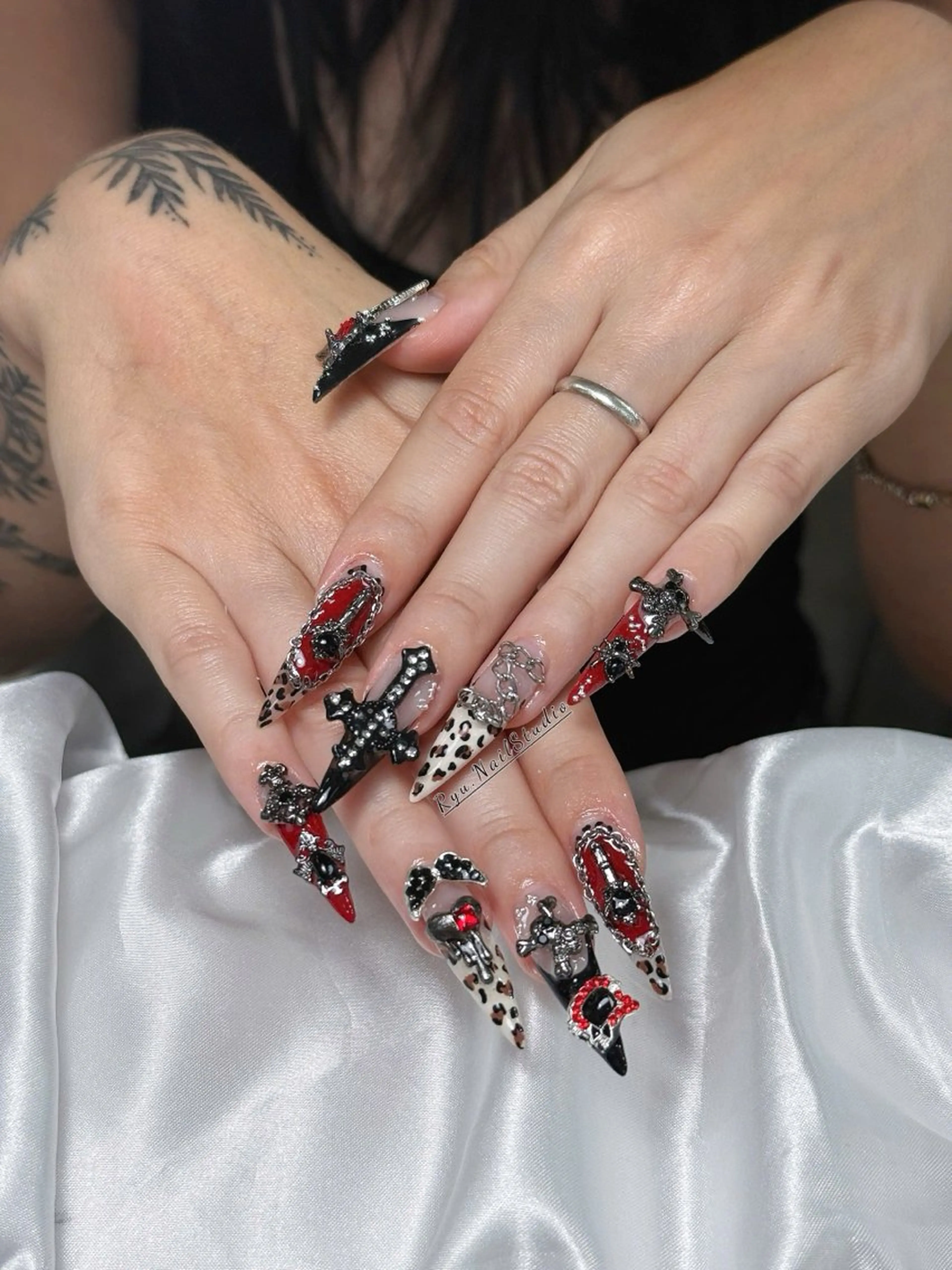 ネイル アートネイル ジェルネイル マグネットネイル ニュアンスネイル シンプルネイル Ryu Nail NekoChanのネイルデザイン