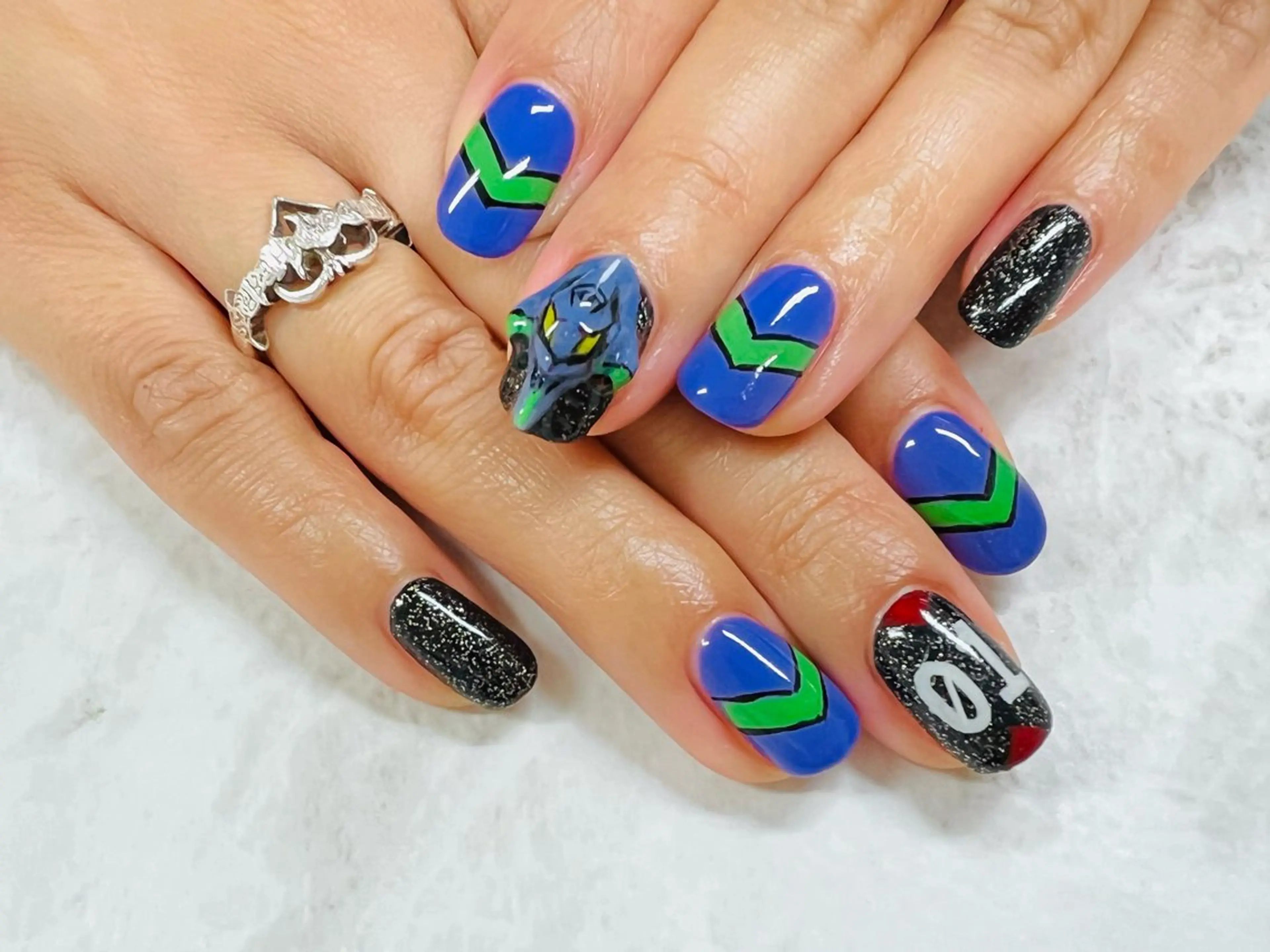 ネイル ユリシスネイル 担当近藤のネイルデザイン