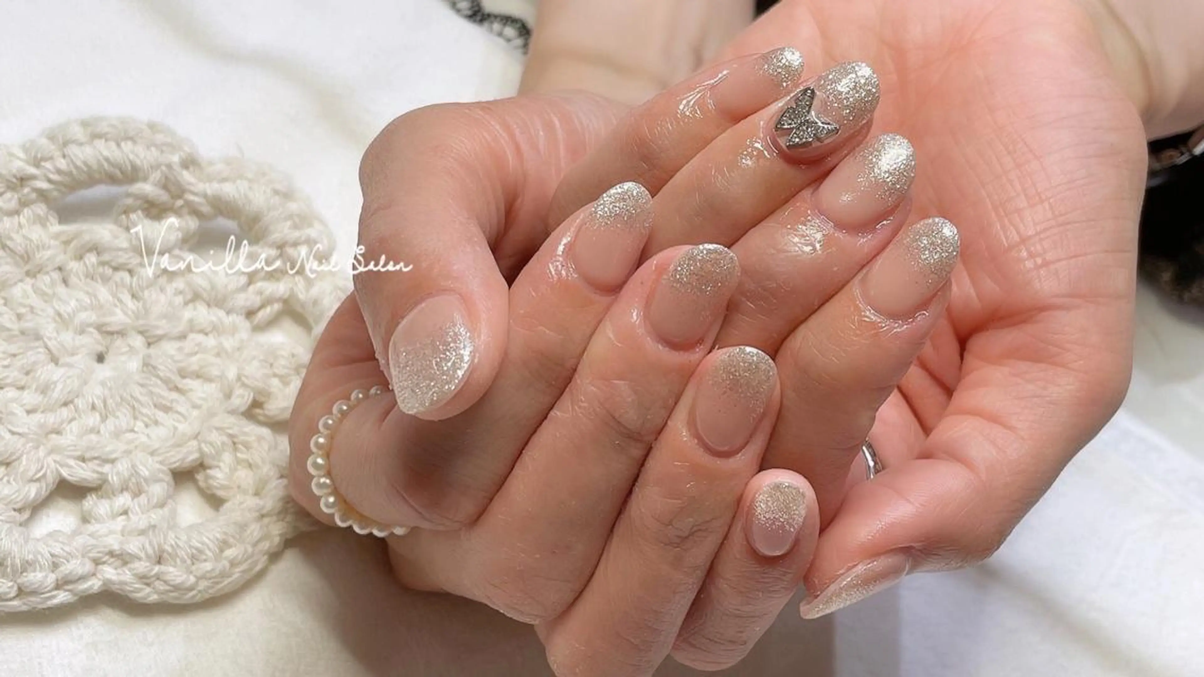 ネイル グラデーション ラメ(グリッター) ラメグラデーション スカルプネイル ストーンネイル Vanilla nail salonのネイルデザイン