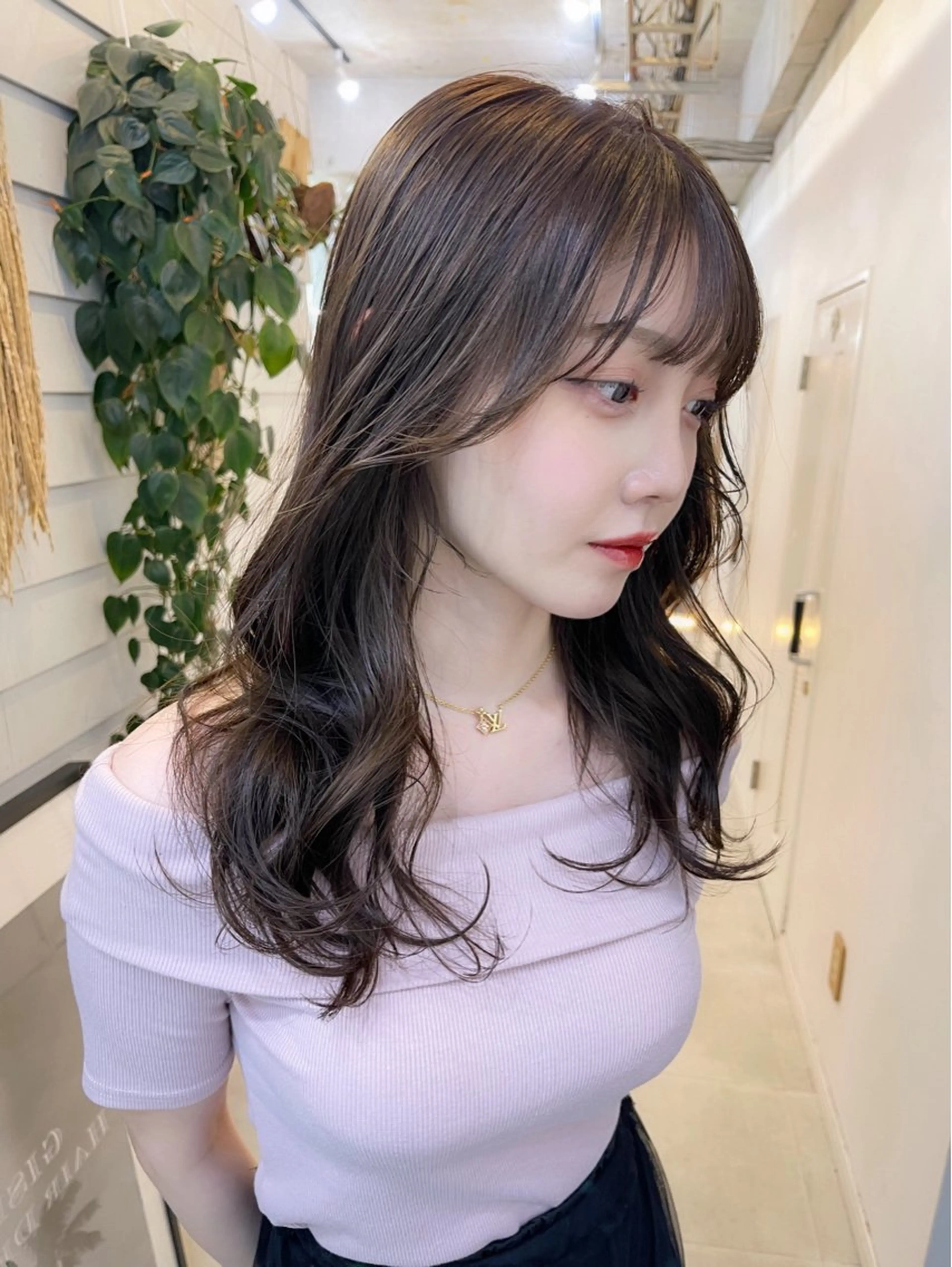 セミロング カラー 顔周りカット レイヤーカット カット ヘアカラー トリートメント AiM 大名　似合わせカットのヘアスタイル