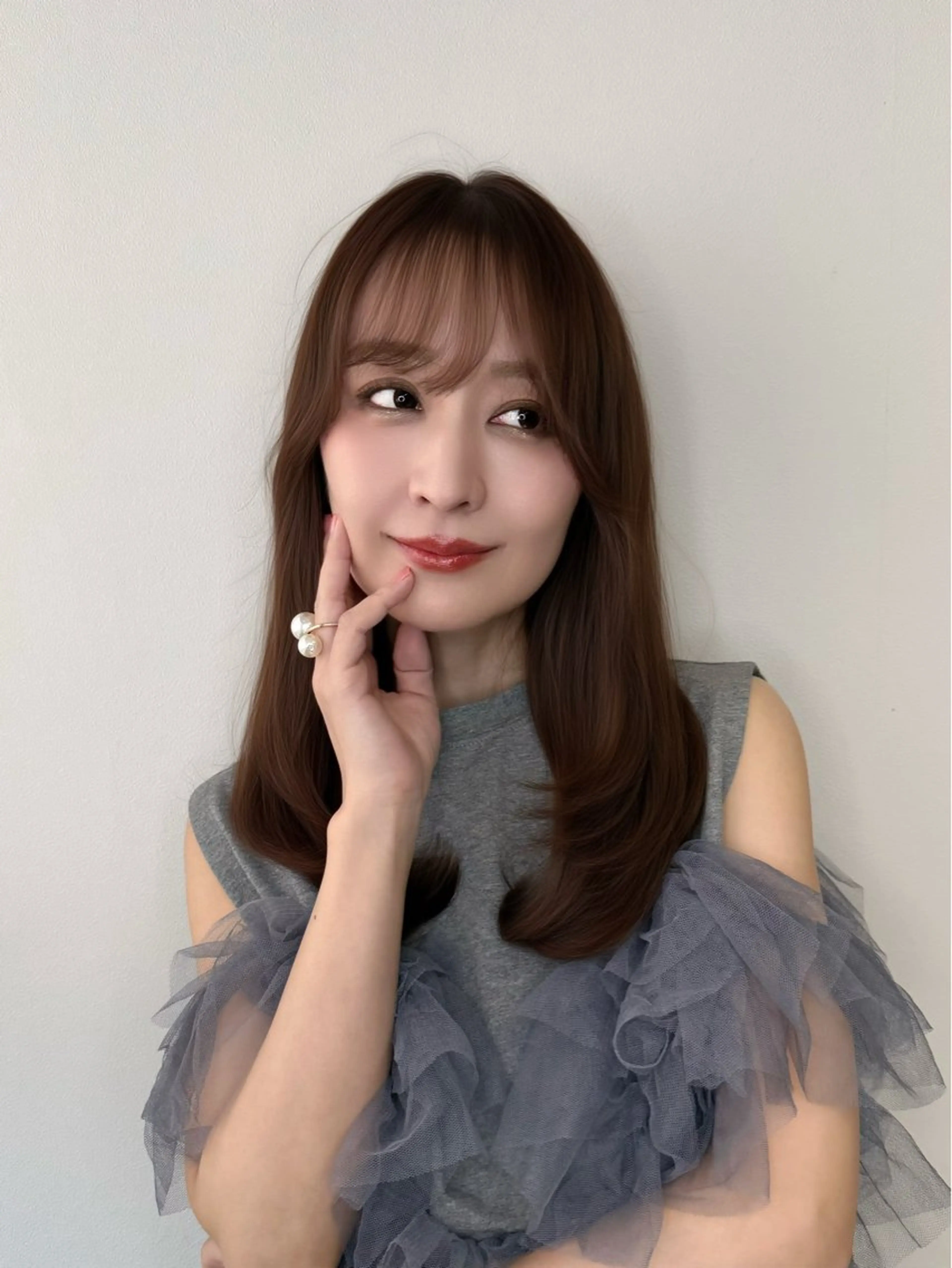 ロング 顔まわりレイヤー 髪質改善 韓国風ヘア レイヤーカット トリートメント カット ヘアカラー トリートメント HINA🫧顔まわり /レイヤーカットのヘアスタイル