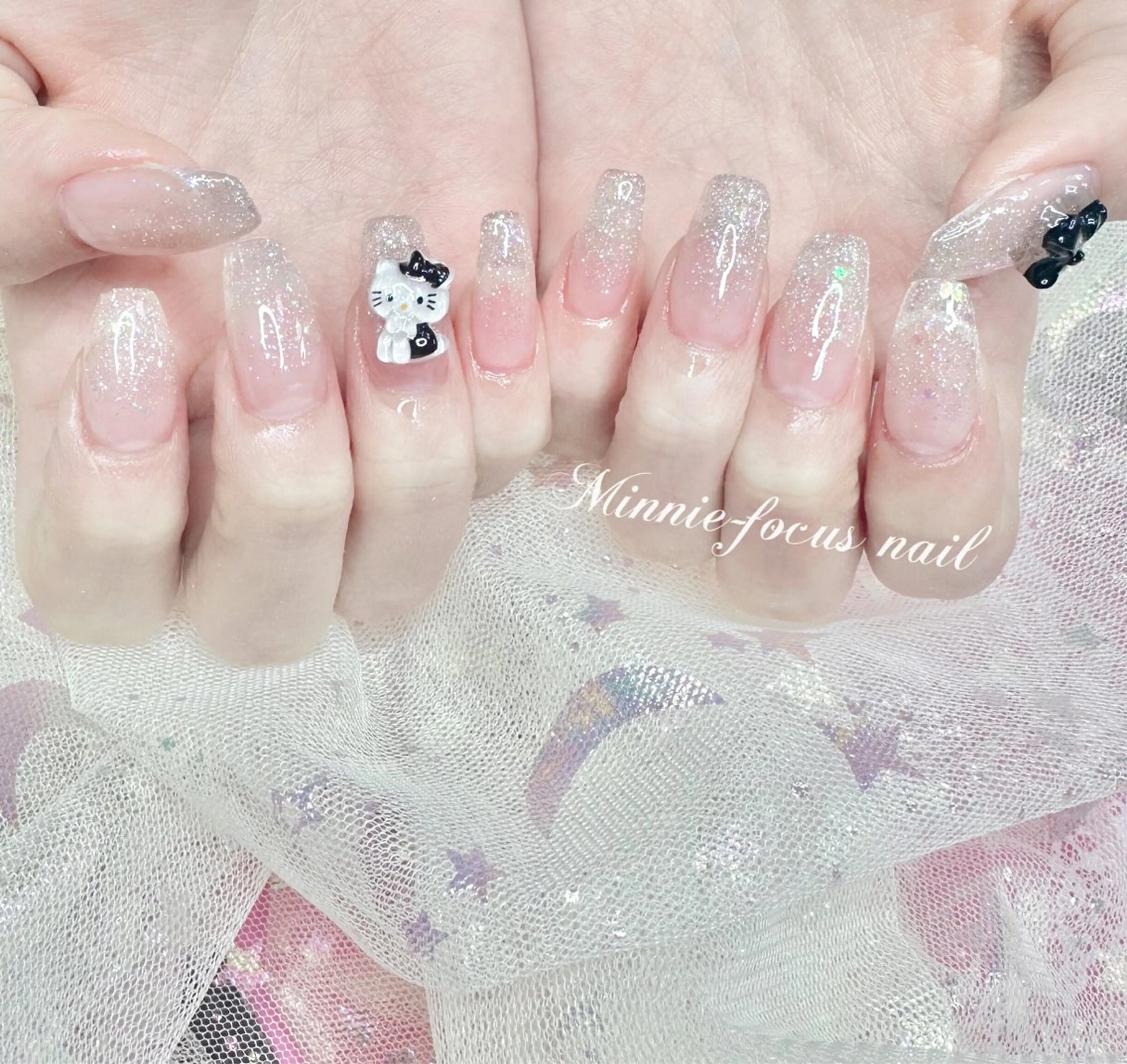 🎀 【Jr.ネイリスト】チップスカルプ長さだし🩵ワンカラー/マグネット/ラメグラ＋２個パーツの写真