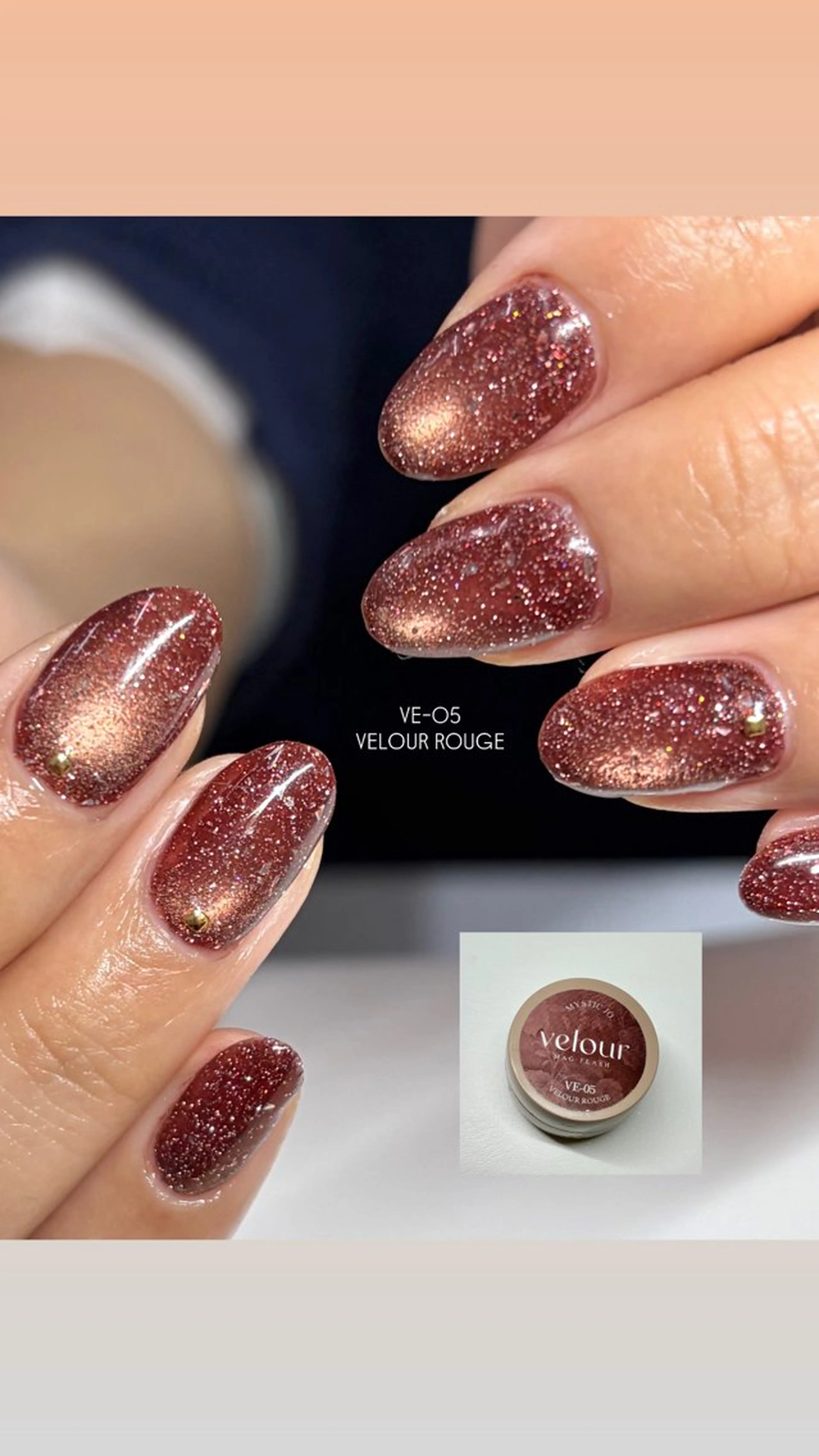 ネイル ボルドー フラッシュネイル フラッシュマグ ゴールド ラメ(グリッター) ハンドネイル nailmum jijiのネイルデザイン