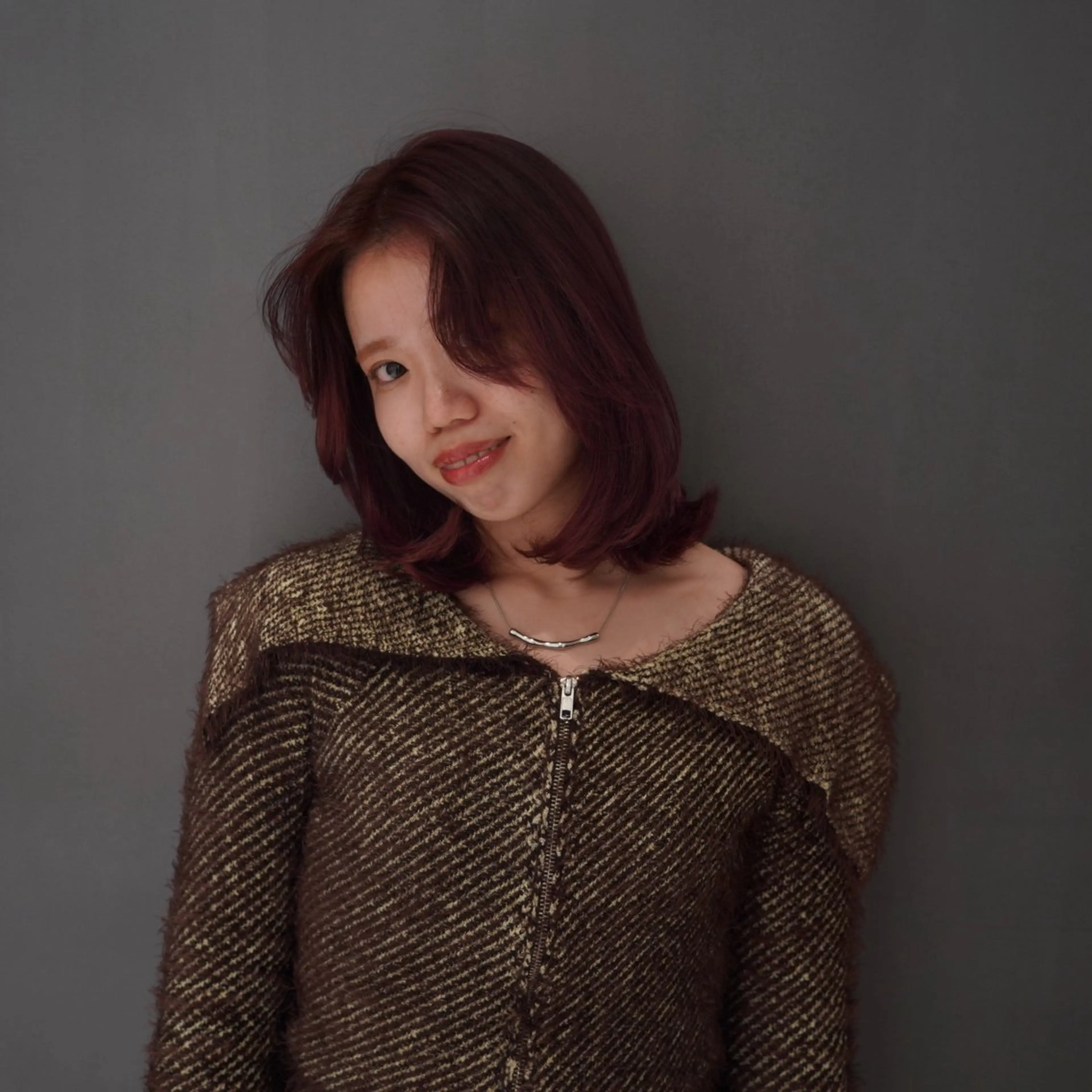 ミディアム カラー 飯田 優花/カットモデルのヘアスタイル