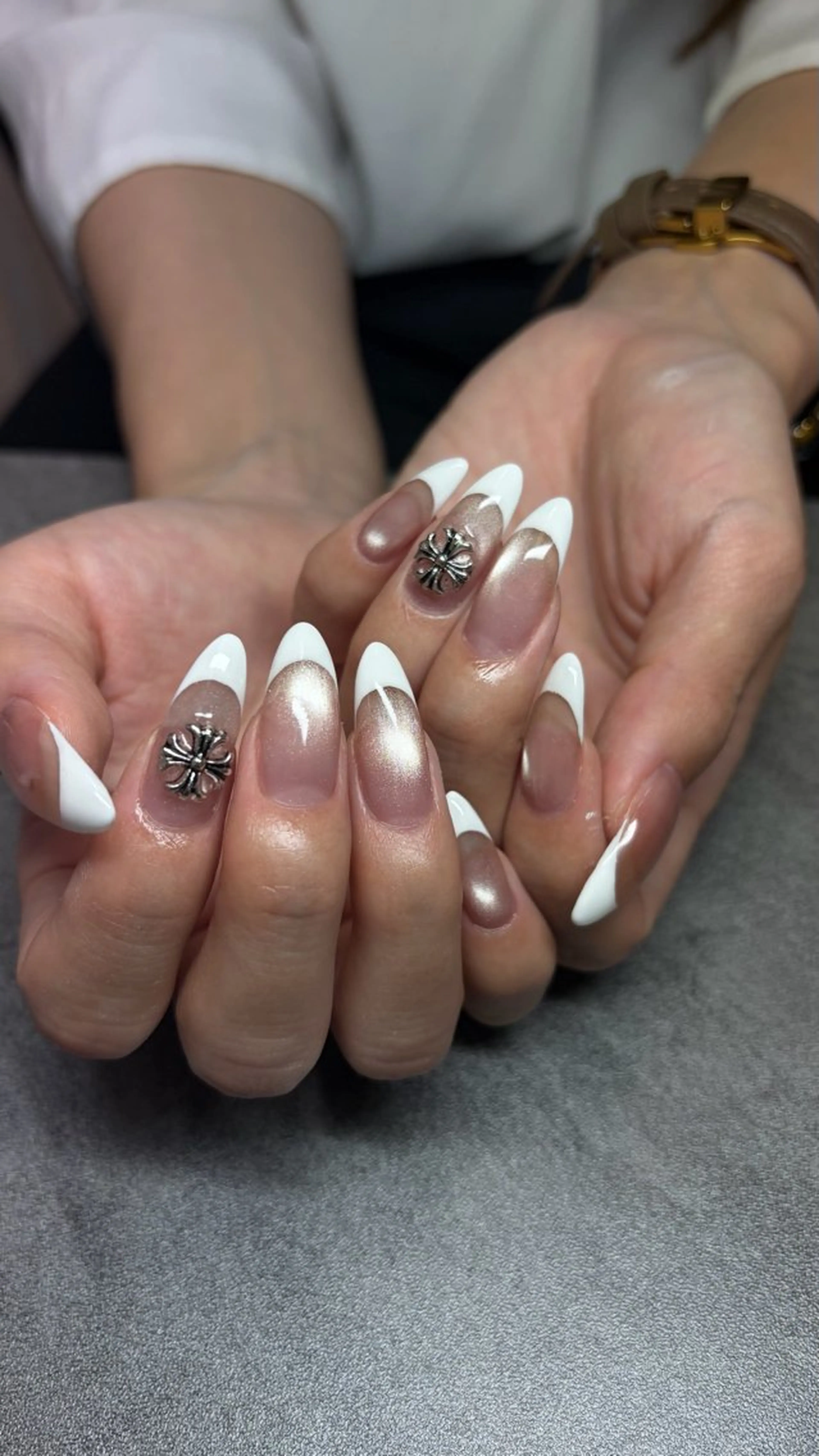 ネイル マグネットネイル シンプルネイル ハンドネイル Ann nailのネイルデザイン