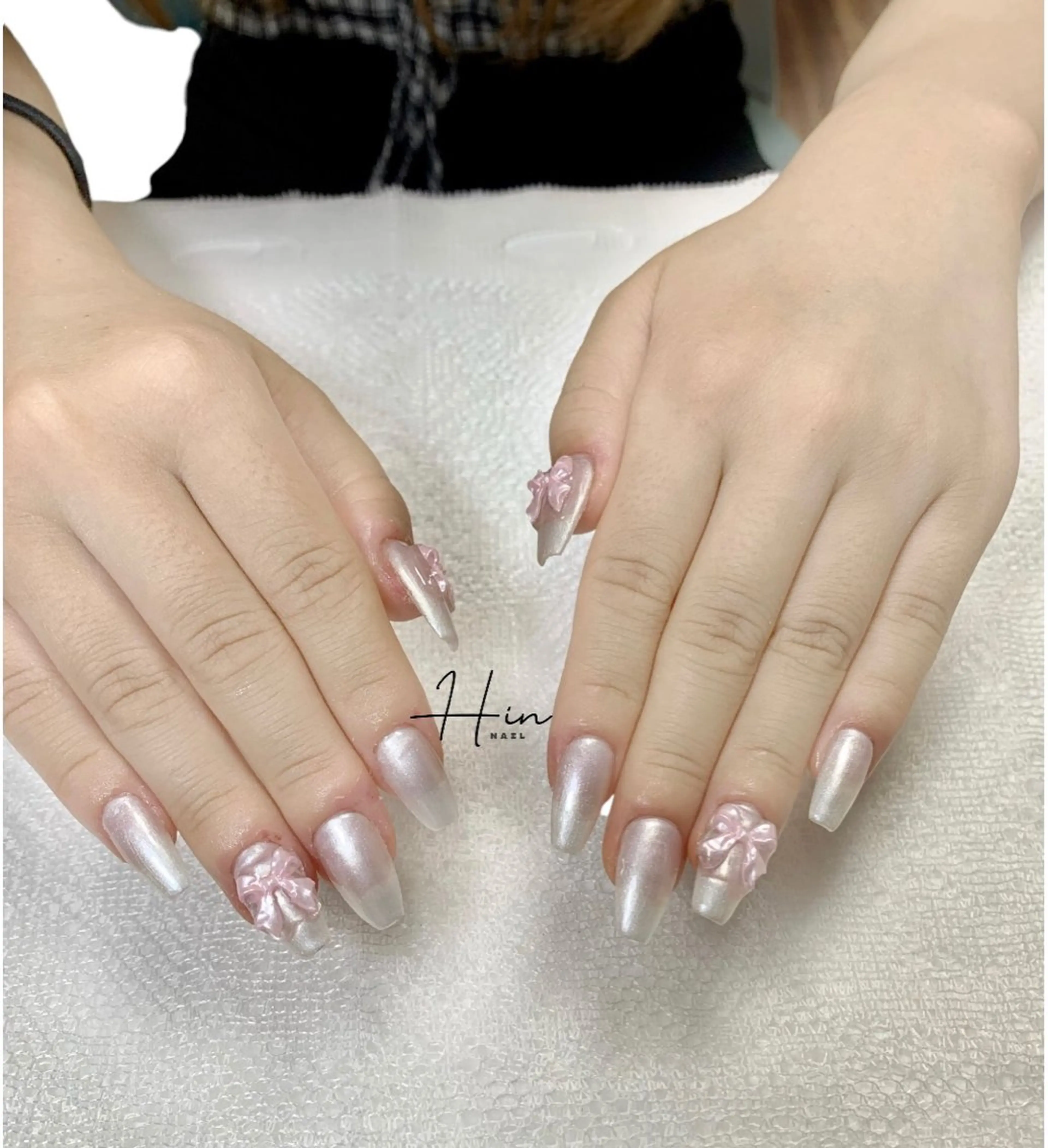 ネイル リボン ハンドネイル HIN NAILのネイルデザイン