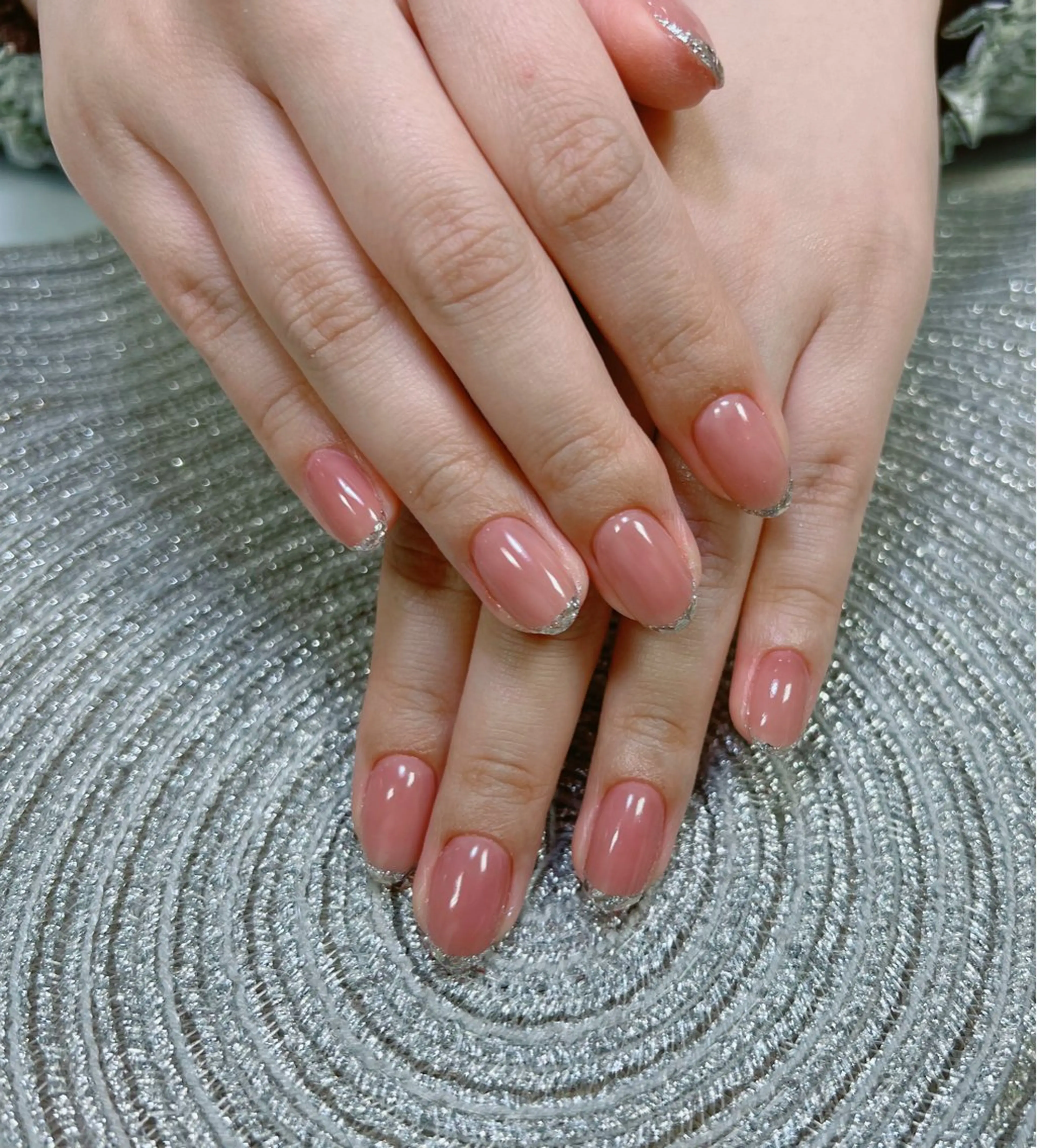 ネイル フレンチネイル ガラスフレンチ Y's Salonのネイルデザイン