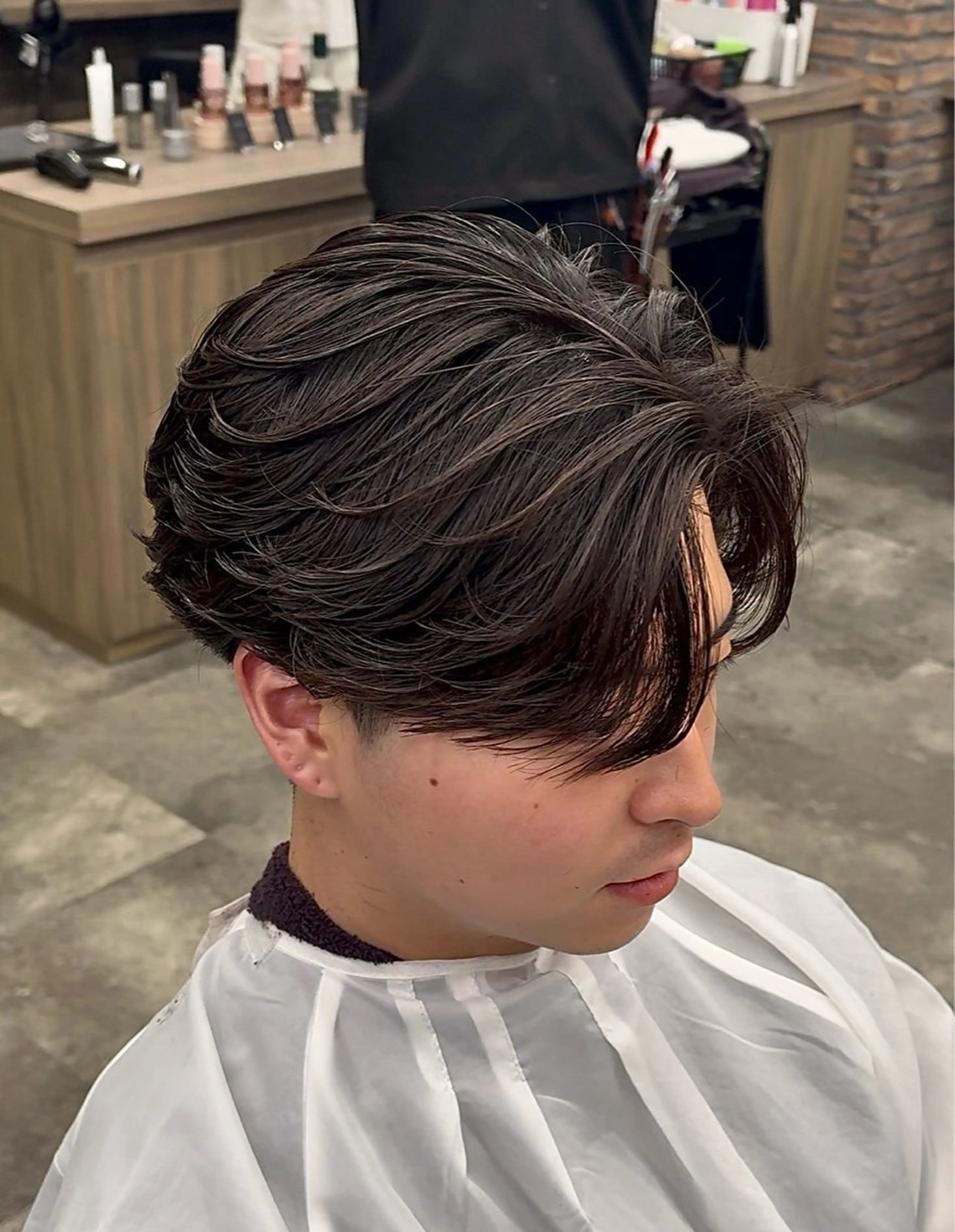 パーマ メンズ フェザーパーマ メンズパーマ センターパート/フェ ザー🔥SHUYAのヘアスタイル