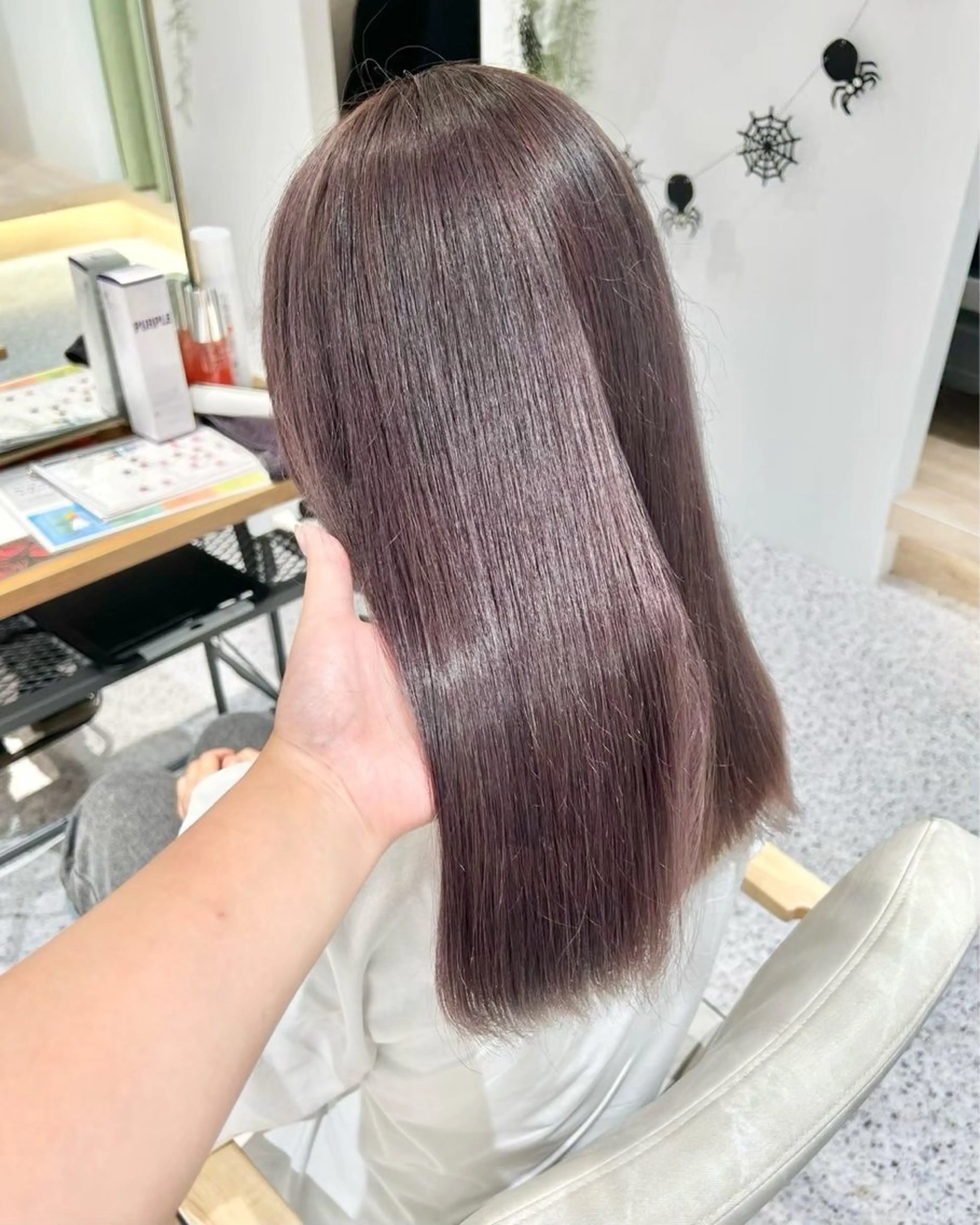 ロング ヘアカラー カラー／ ここなのヘアスタイル