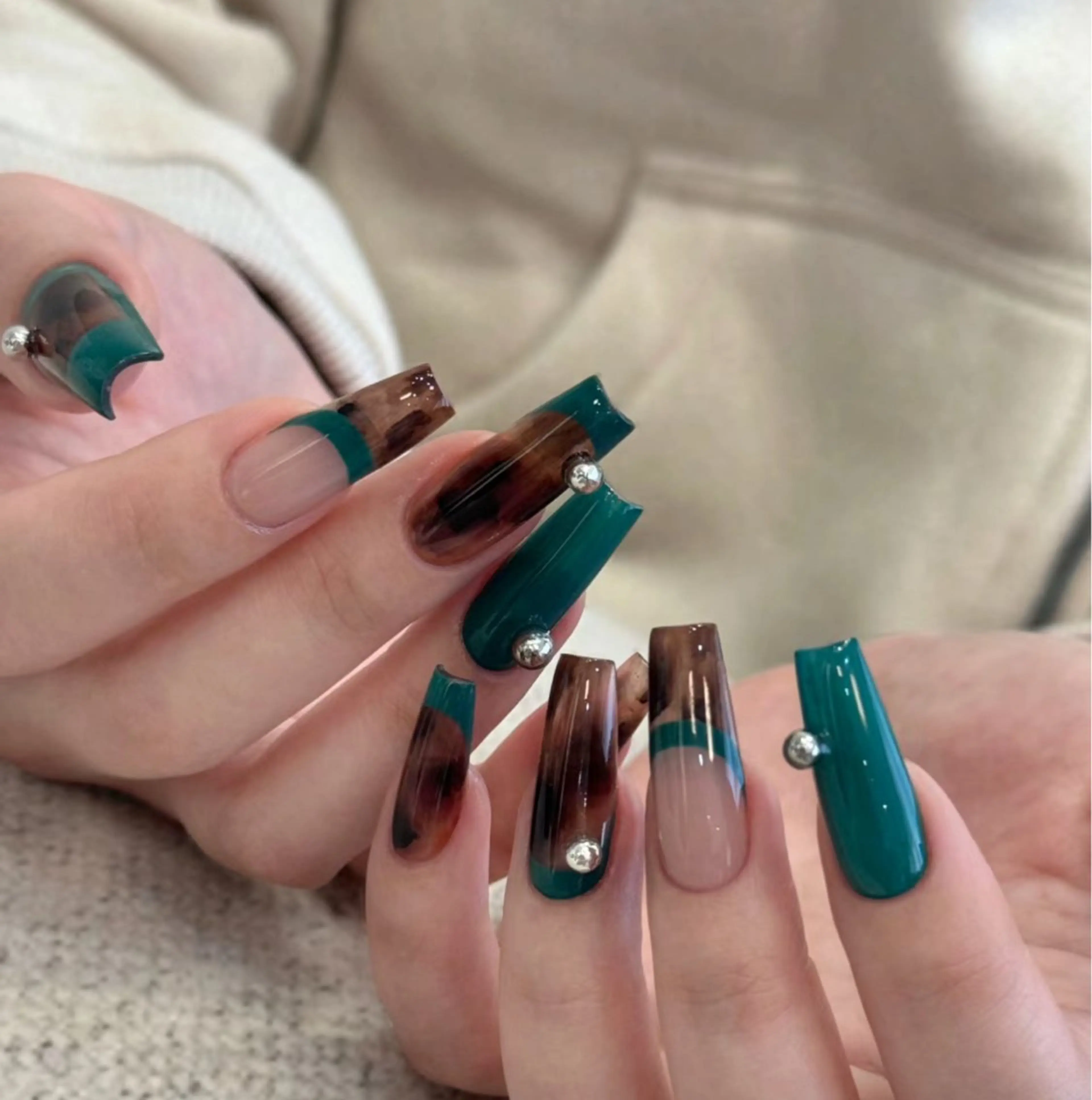 ネイル 長さだし専門店 M2　rikaのネイルデザイン