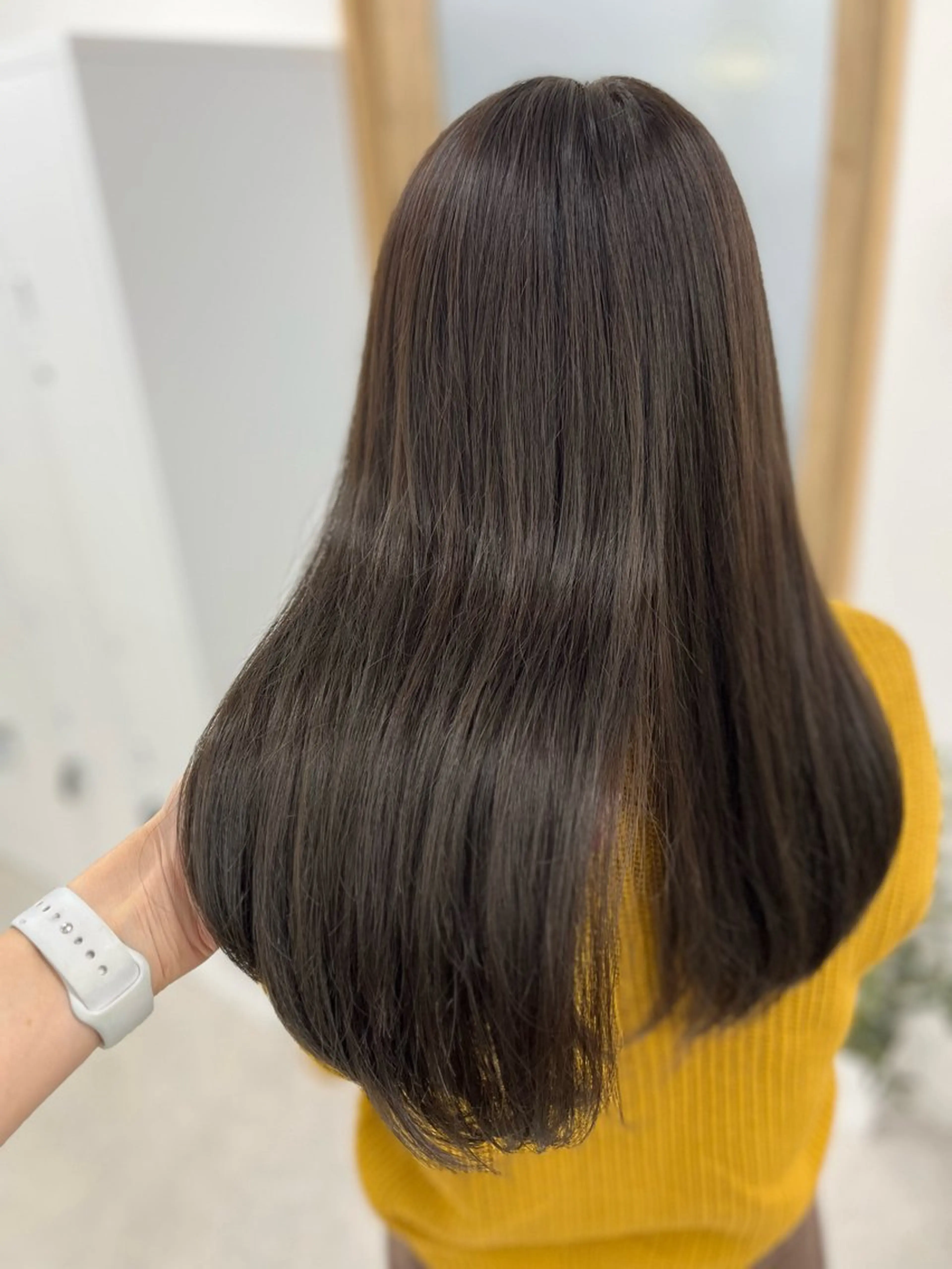ロング カラー ブラウンカラー オリーブブラウン カット ヘアカラー トリートメント 🫧ぷる艶カラー🫧 Yuubi🦩のヘアスタイル