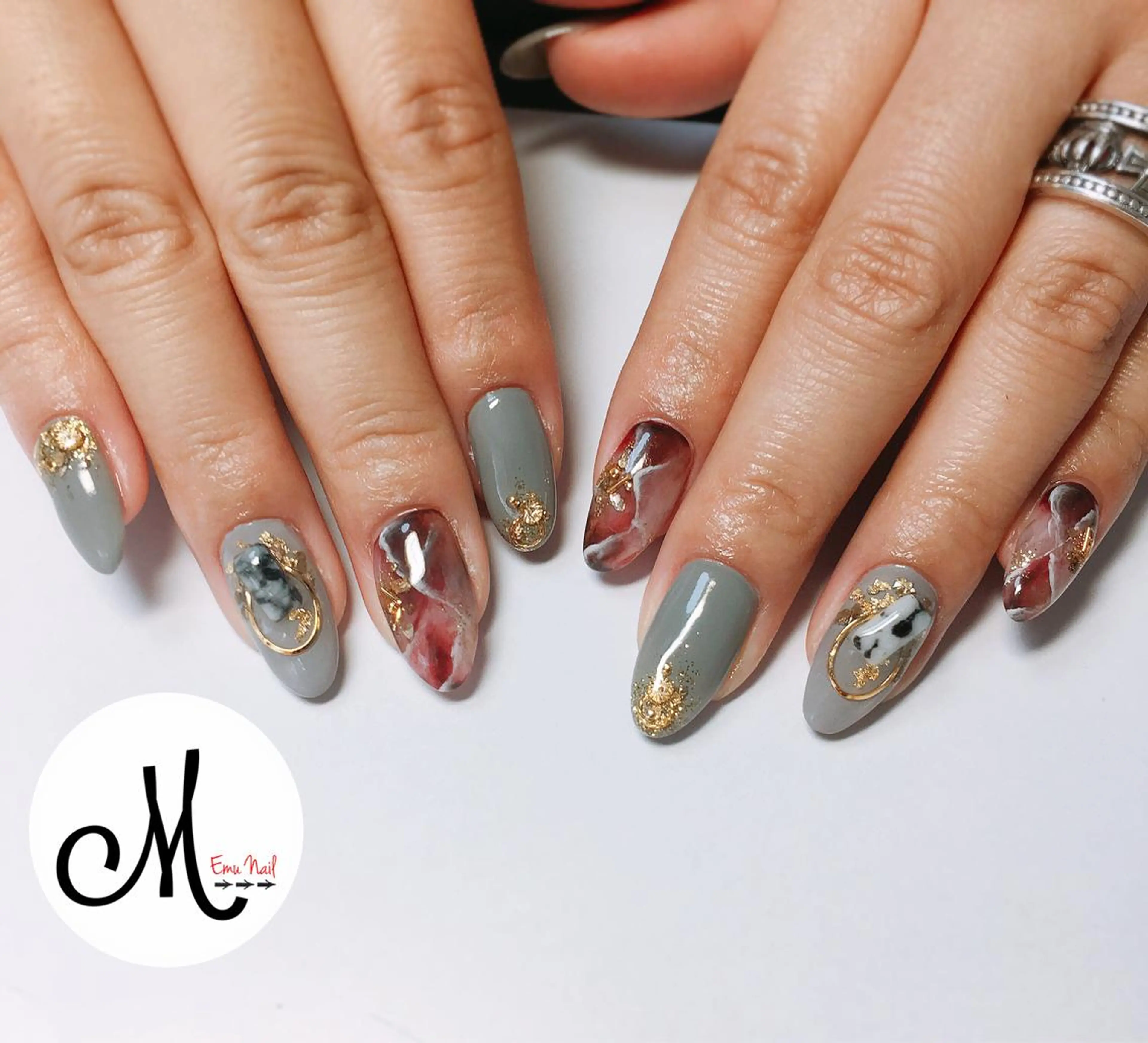 ネイル ハンドネイル Emu Nailのネイルデザイン