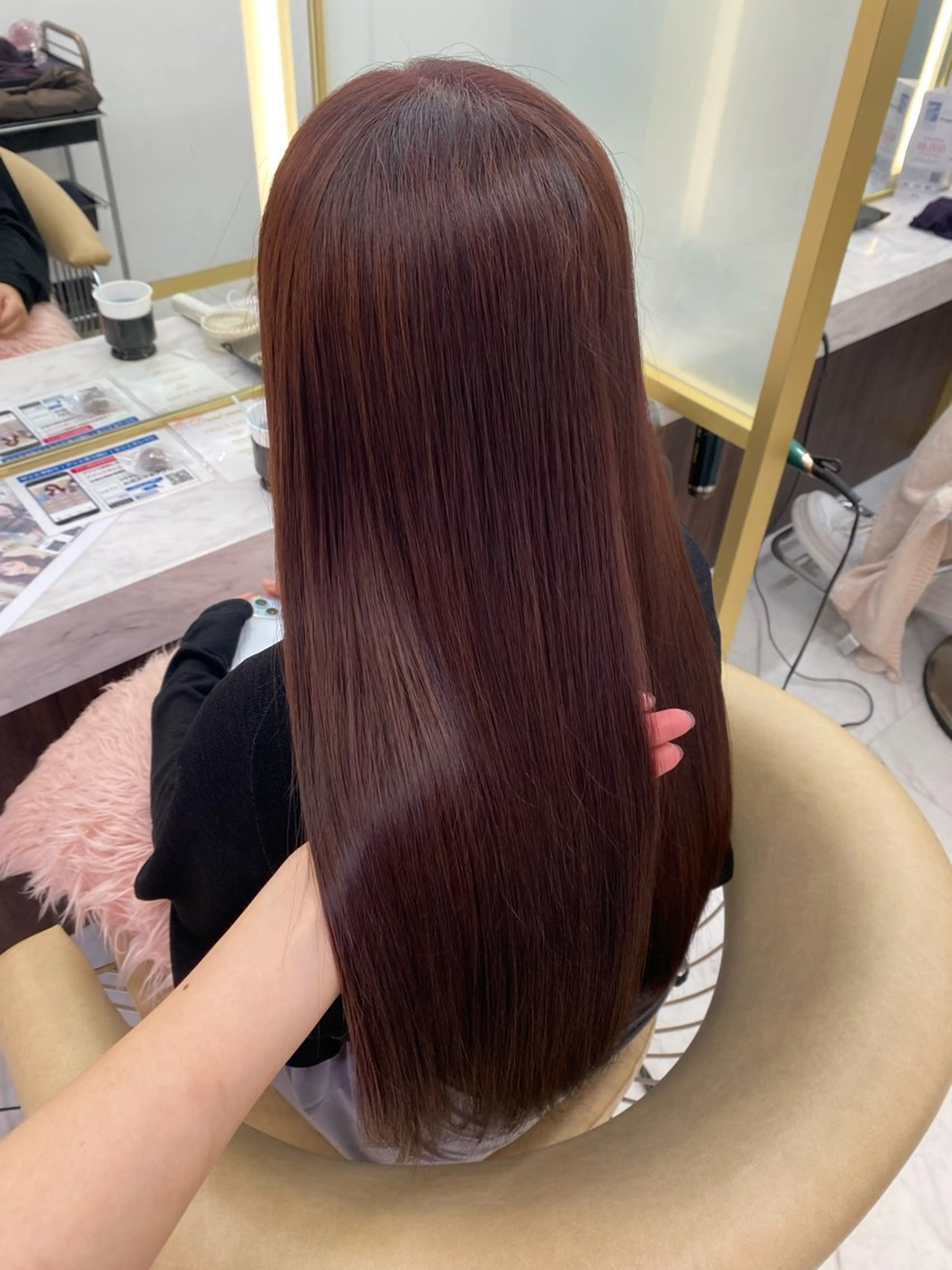 ロング カラー トリートメント 古川 美羽のヘアスタイル