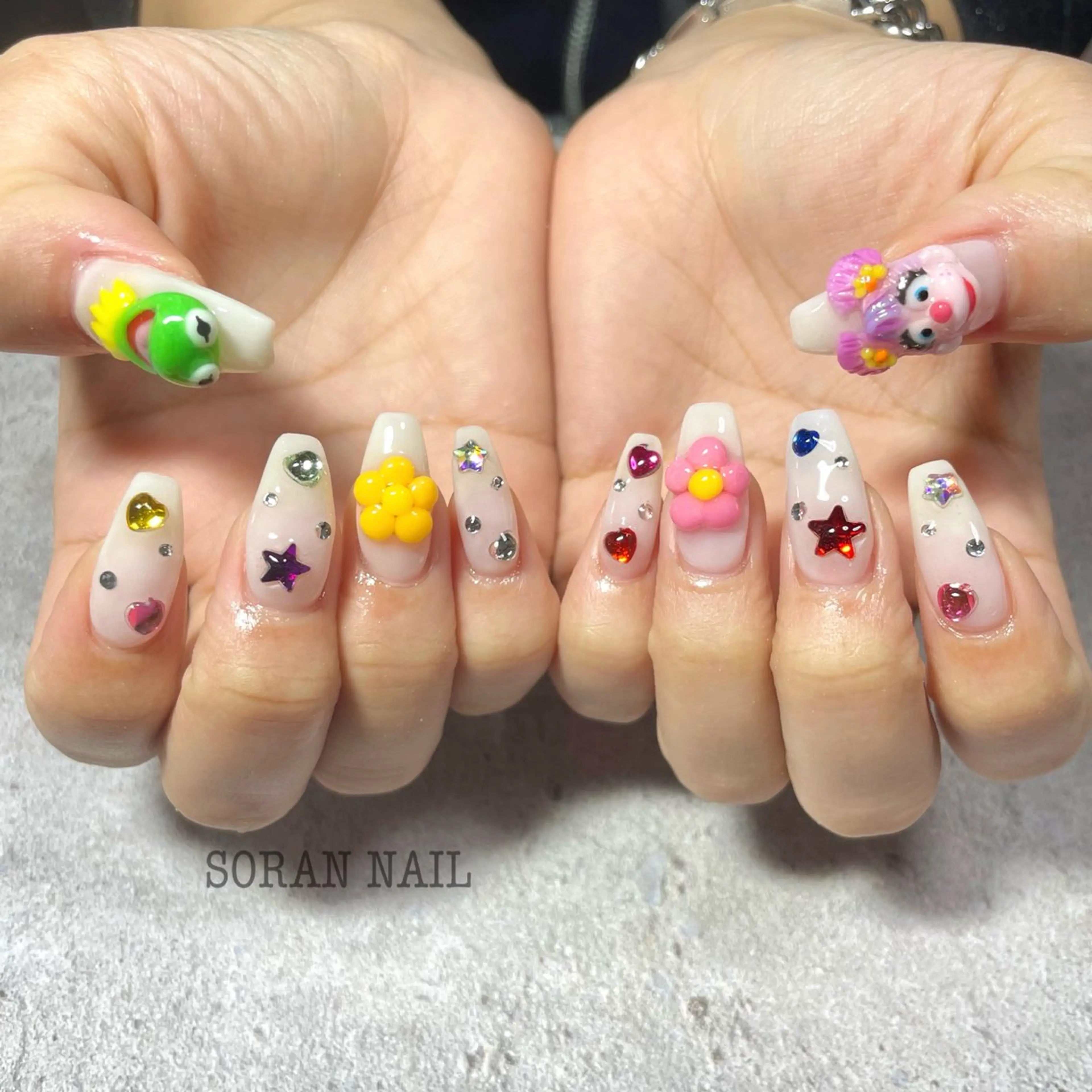 ハンドネイル soran nailのネイルデザイン