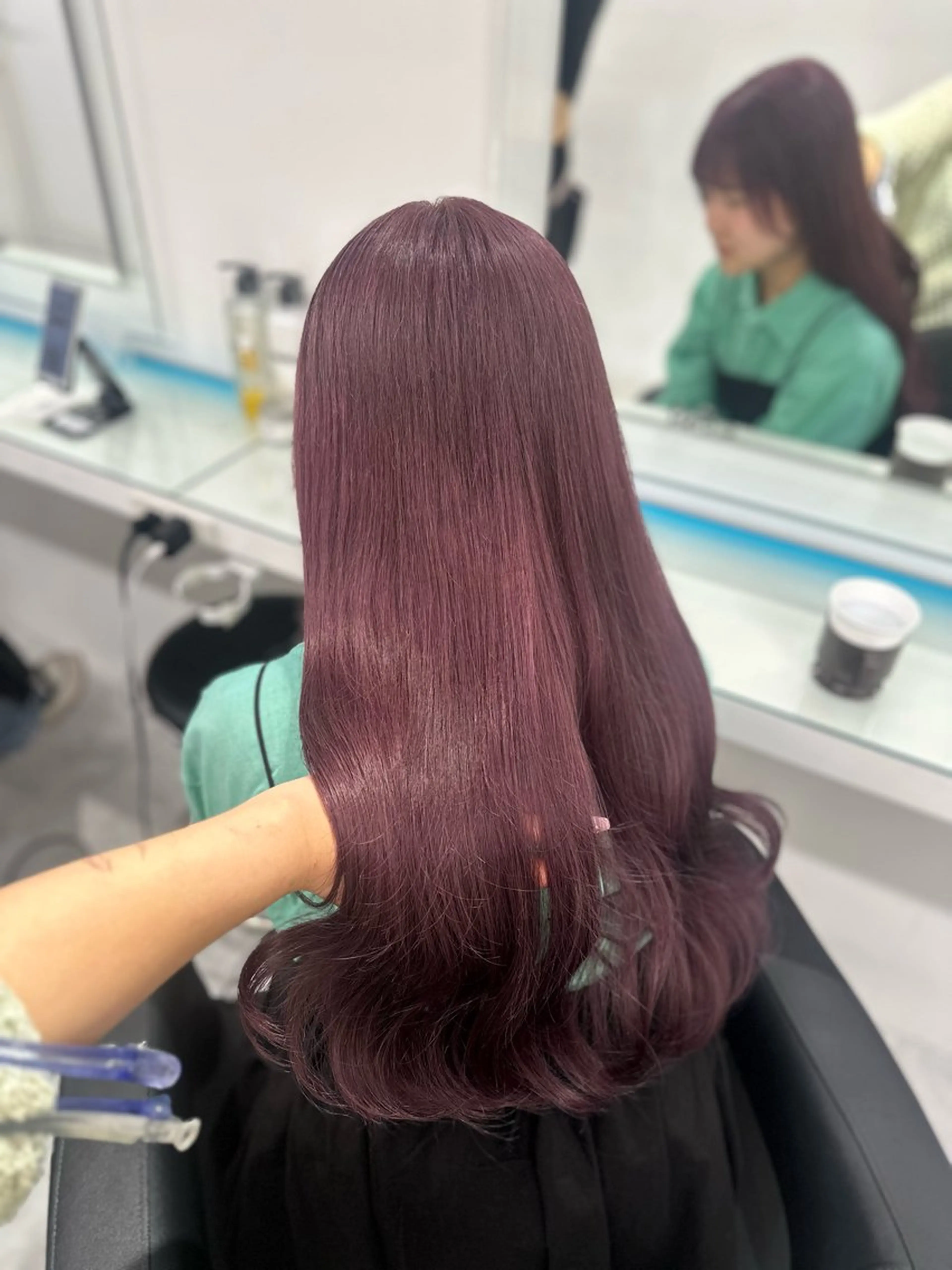 ロング カラー トレンド暖色ヘア🍒 miu🍒のヘアスタイル