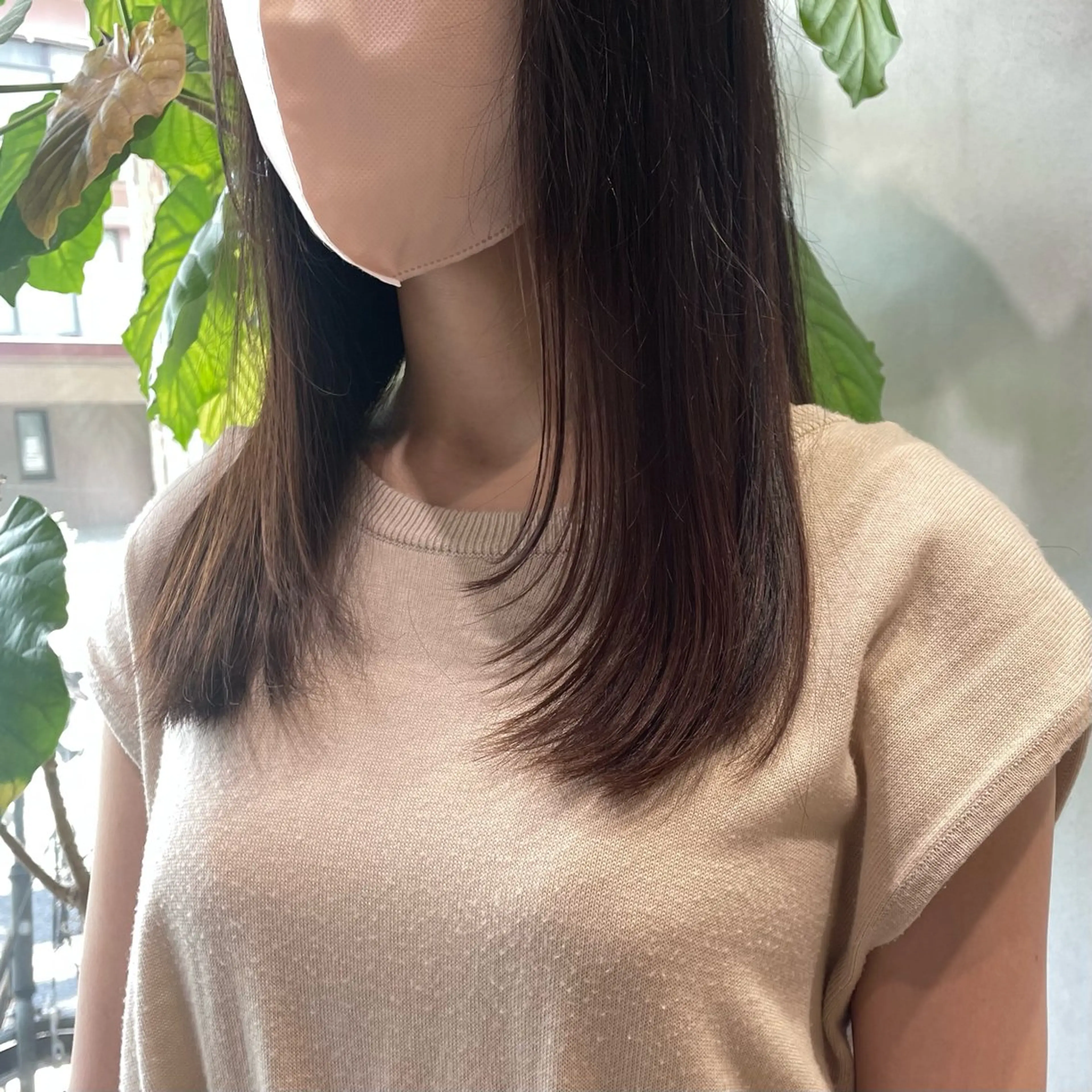 セミロング 顔まわりレイヤー 顔周りカット レイヤーカット レイヤーカット 🌿 濱野玲奈のヘアスタイル