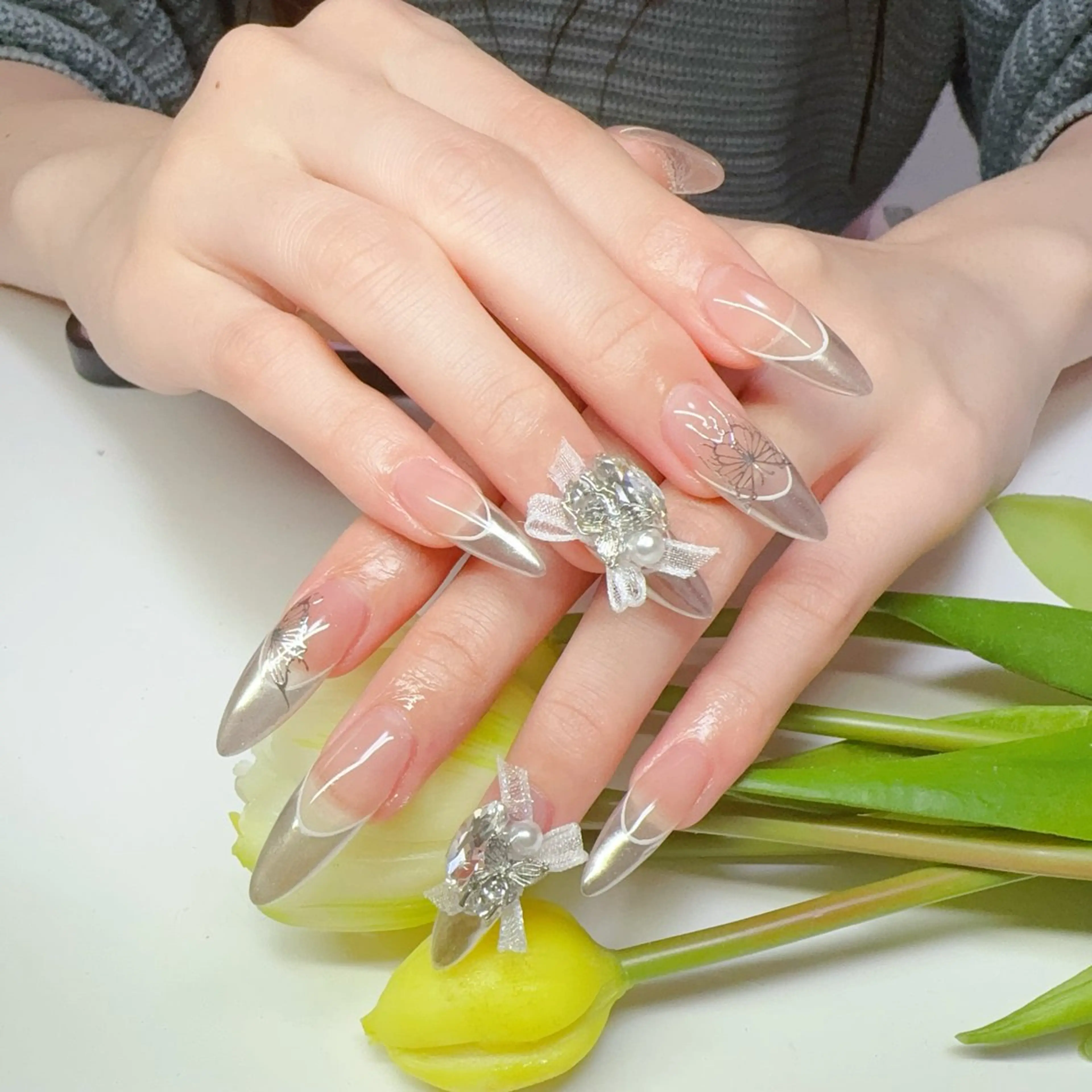 ネイル ハンドネイル YUYI.nail salonのネイルデザイン