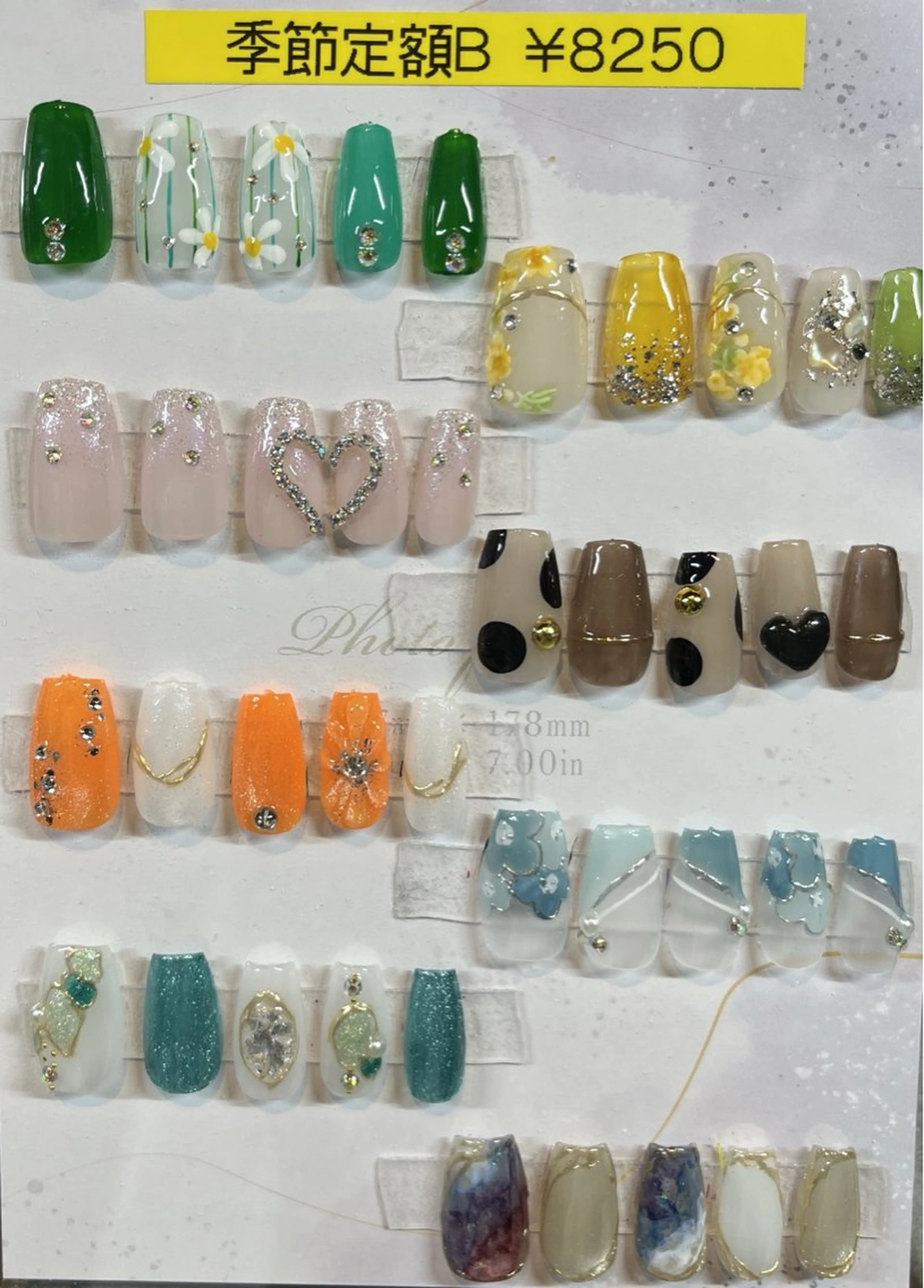 ネイル ハンドネイル salon akua nail＆リラクのマツエク・マツパデザイン